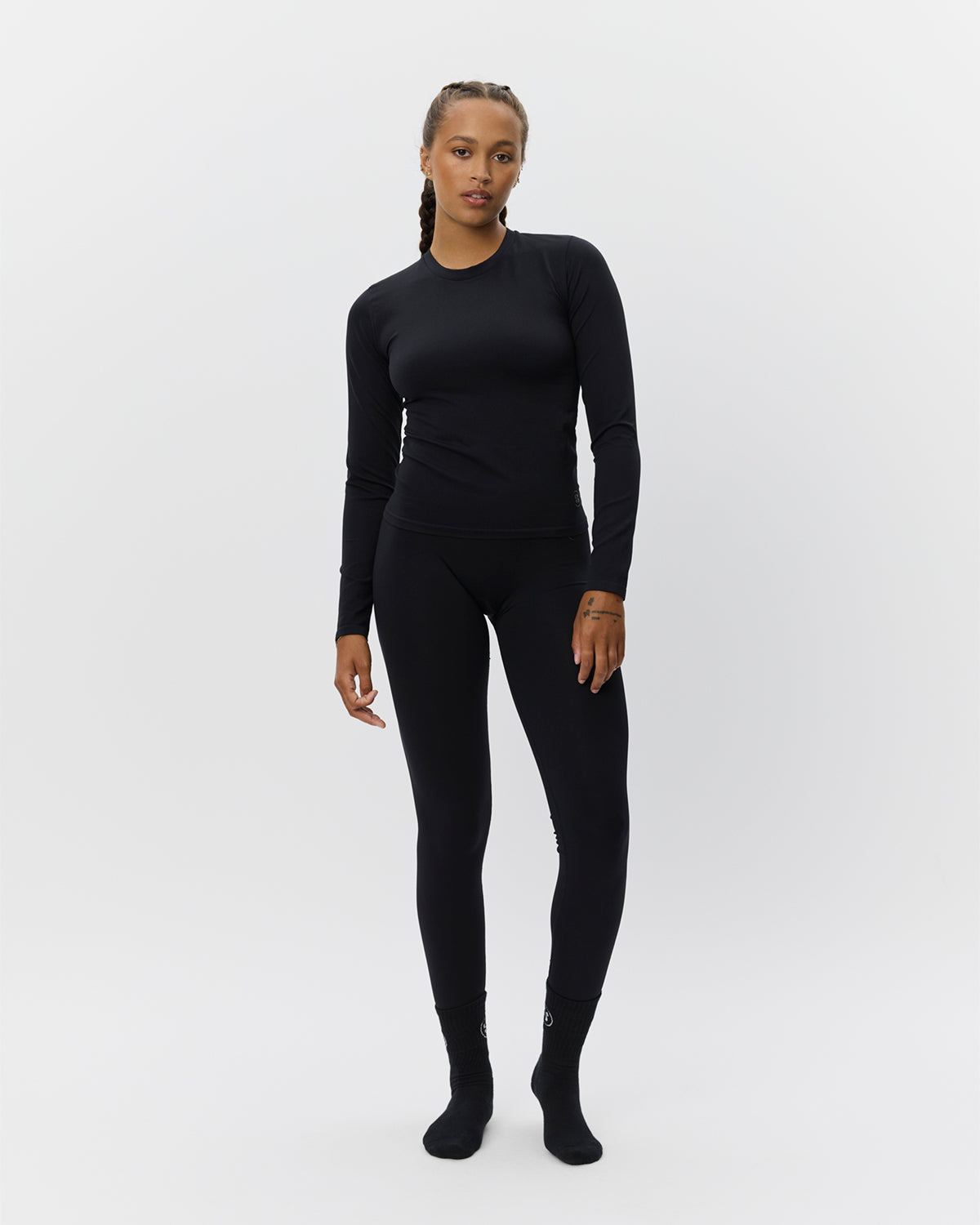 sofie-schnoor-sport-adelinasw-langarmshirt-schwarz-nylon image 2
