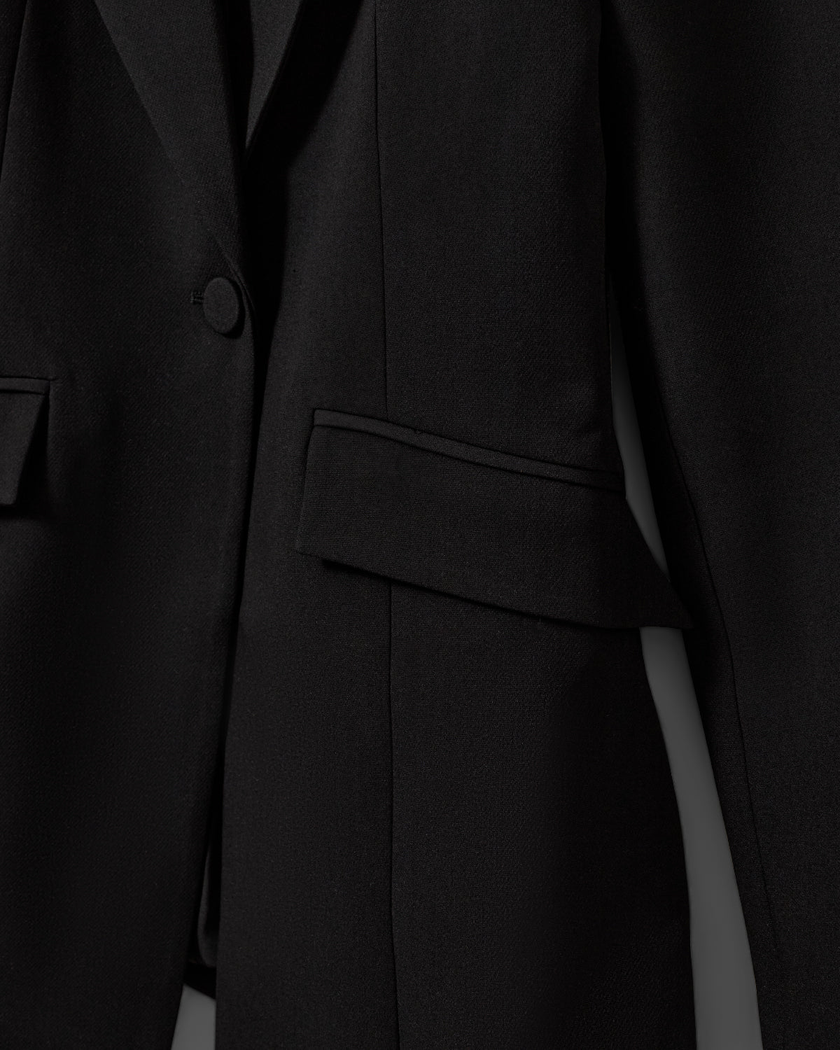 sofie-schnoor-women-liorasw-blazer-schwarz-tailliert-fitted image 7