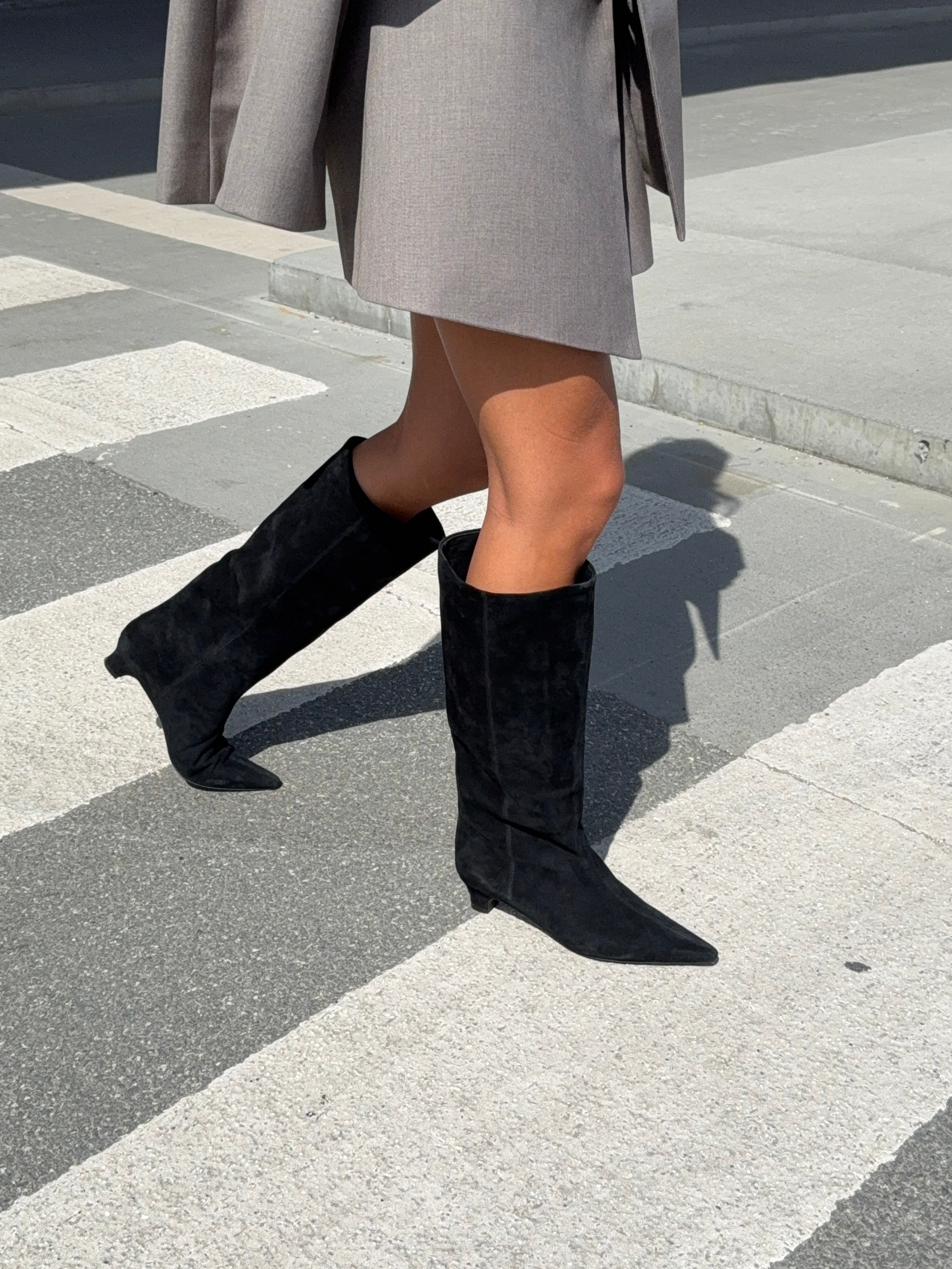 sofie-schnoor-women-hellasw-stiefel-s254738-schwarz-wildleder image 5