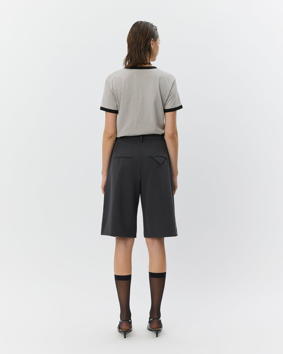 sofie-schnoor-women-elsasw-bermuda-shorts-dunkelgrau image 4