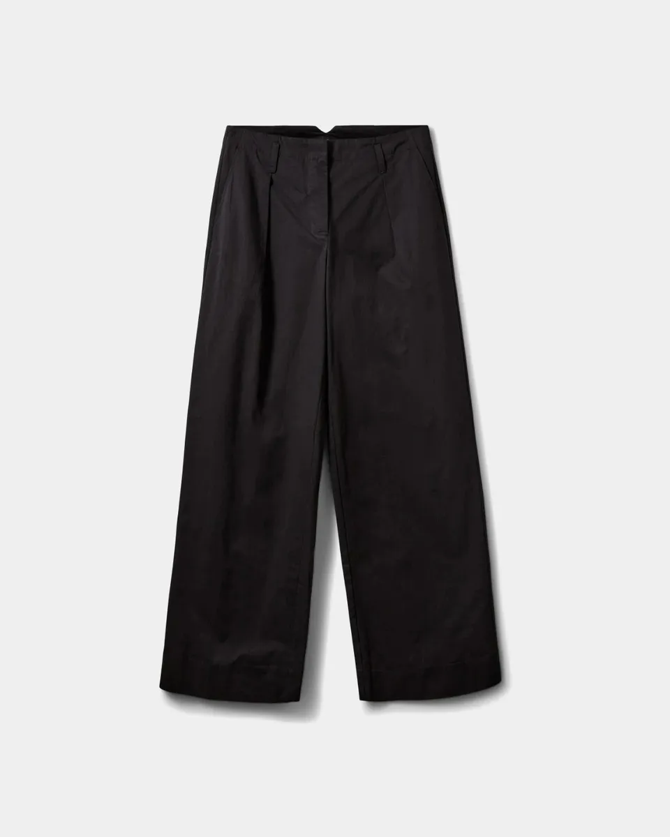 sofie-schnoor-athenasw-hose-damen-schwarz-weites-bein-baumwolle image 1