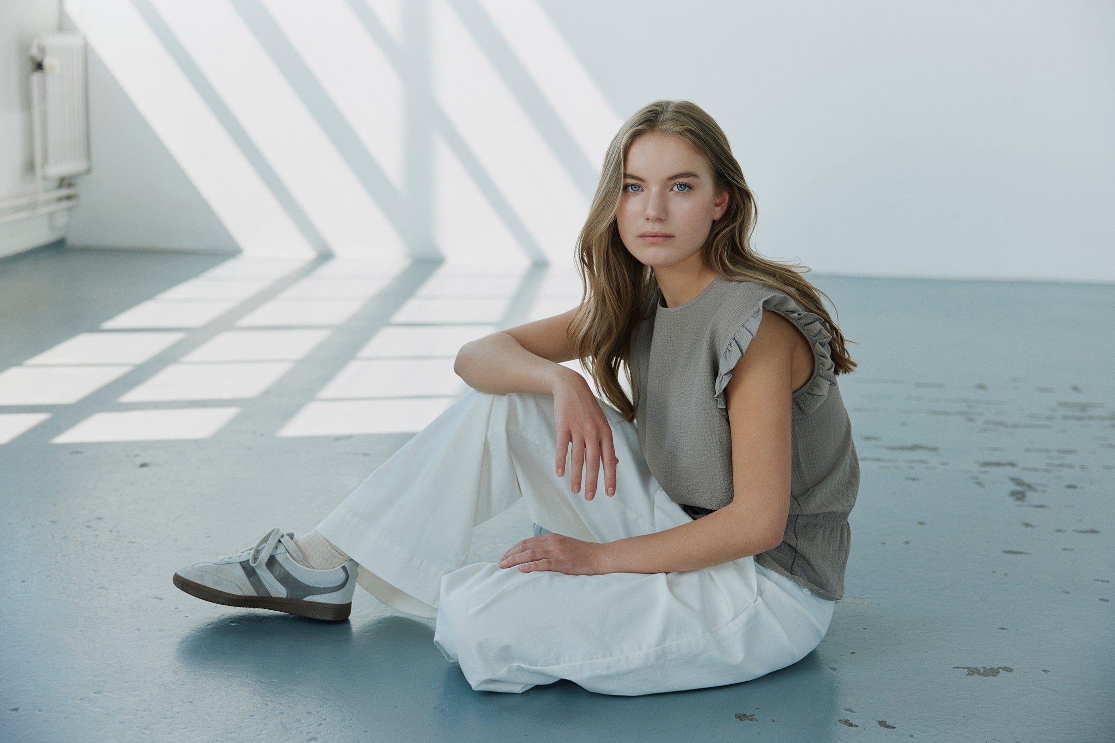 sofie-schnoor-young-athenasy-hose-off-white-baumwolle image 3