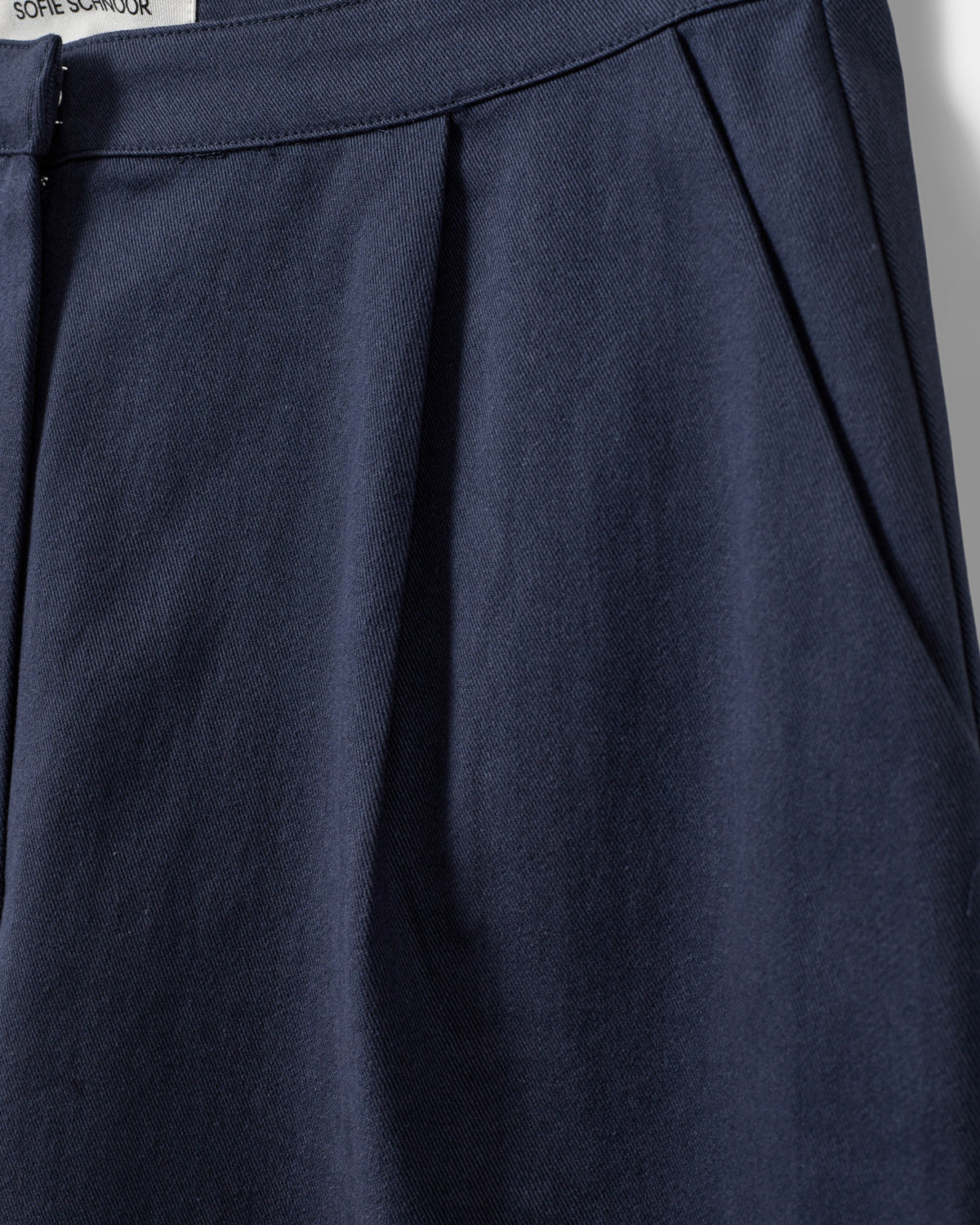 sofie-schnoor-women-amelsw-shorts-navy-blue-34-baumwolle image 7