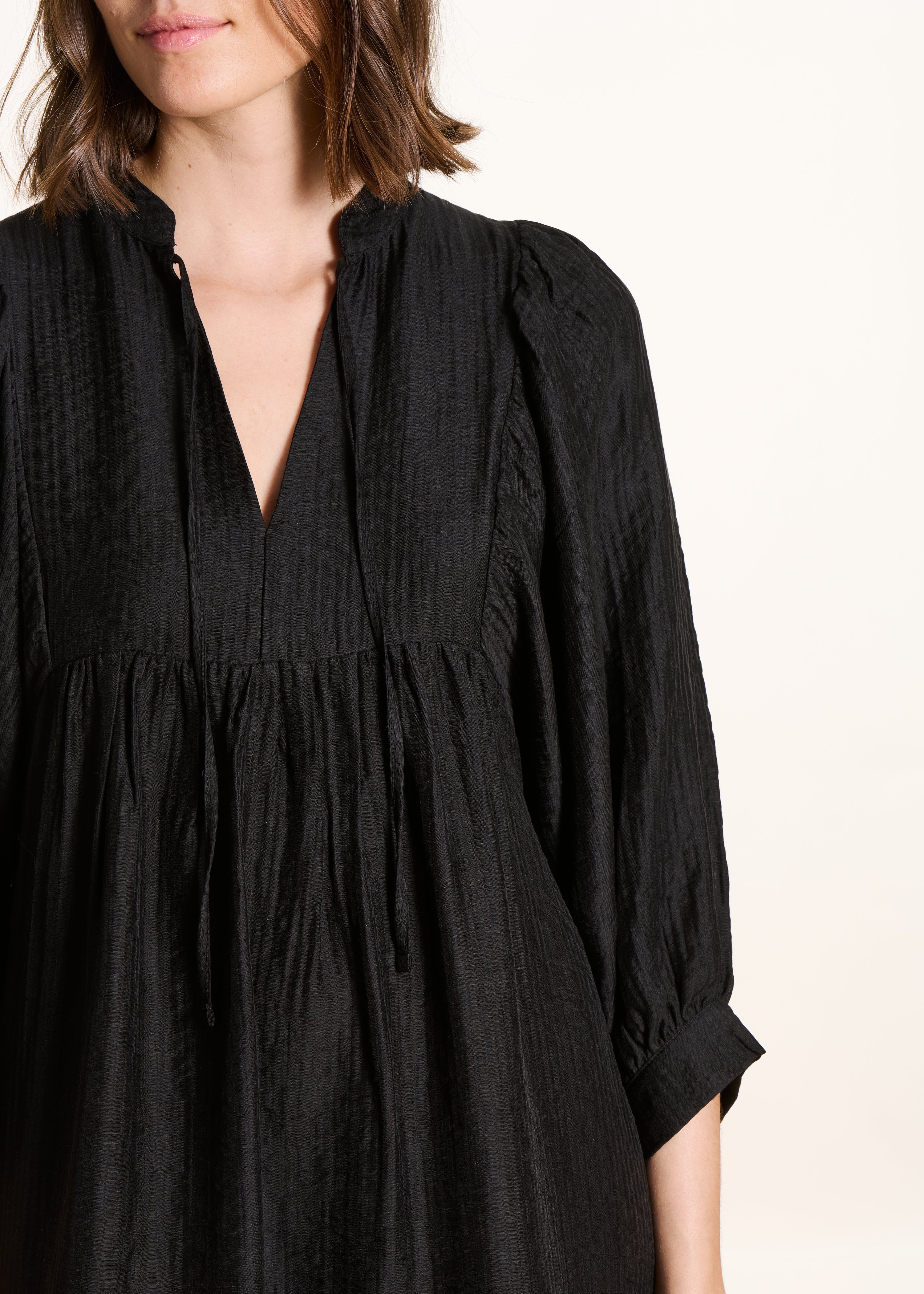 la-f-e-marabout-e-demba-kleid-schwarz-langarm-maxikleid image 5