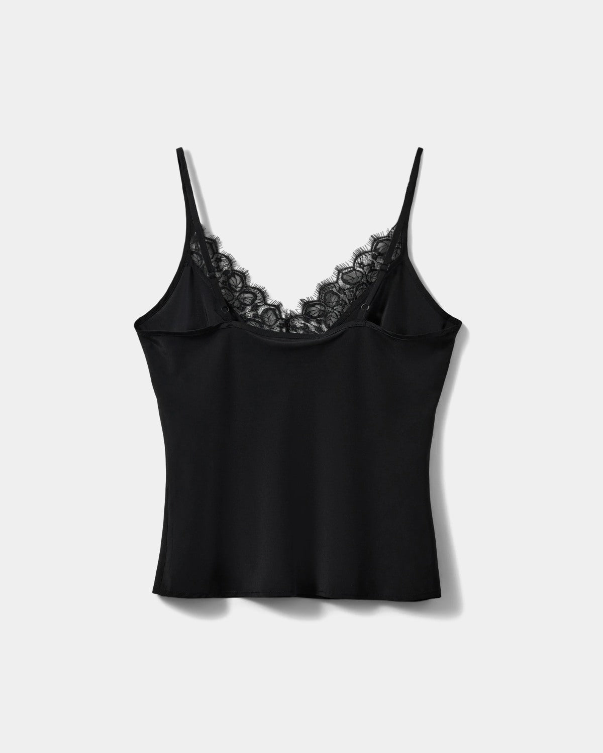 sofie-schnoor-women-aggiesw-top-schwarz-seide-spitze image 2