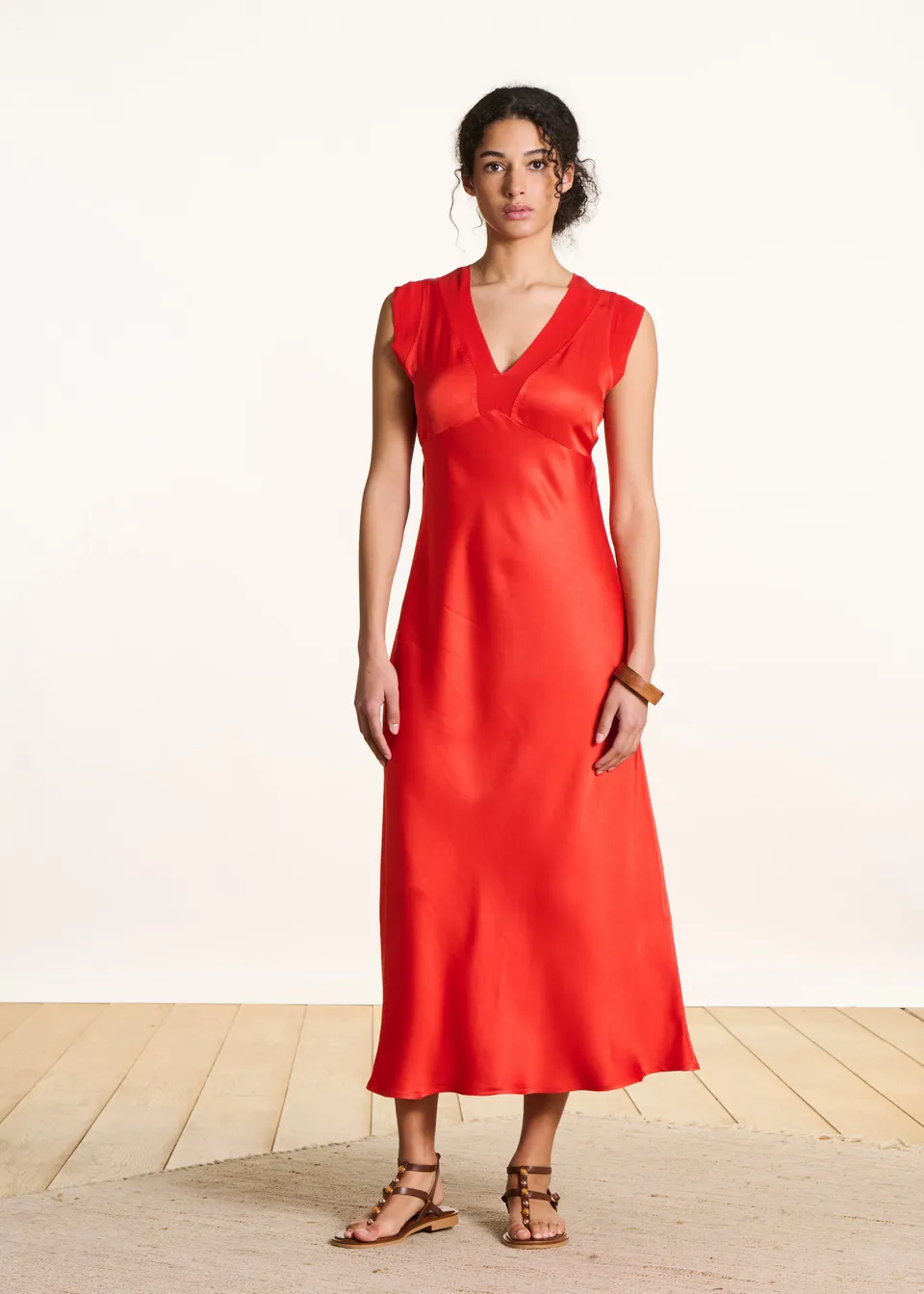 la-f-e-marabout-e-talicia-r-maxikleid-orange-satin-rmellos image 1