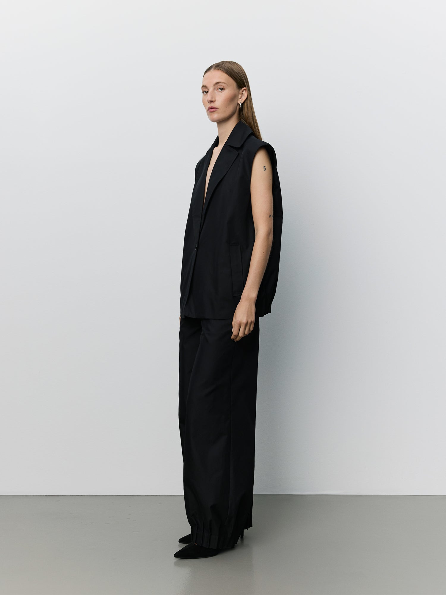sofie-schnoor-laneasw-weste-schwarz-baumwolle-gr-34 image 3