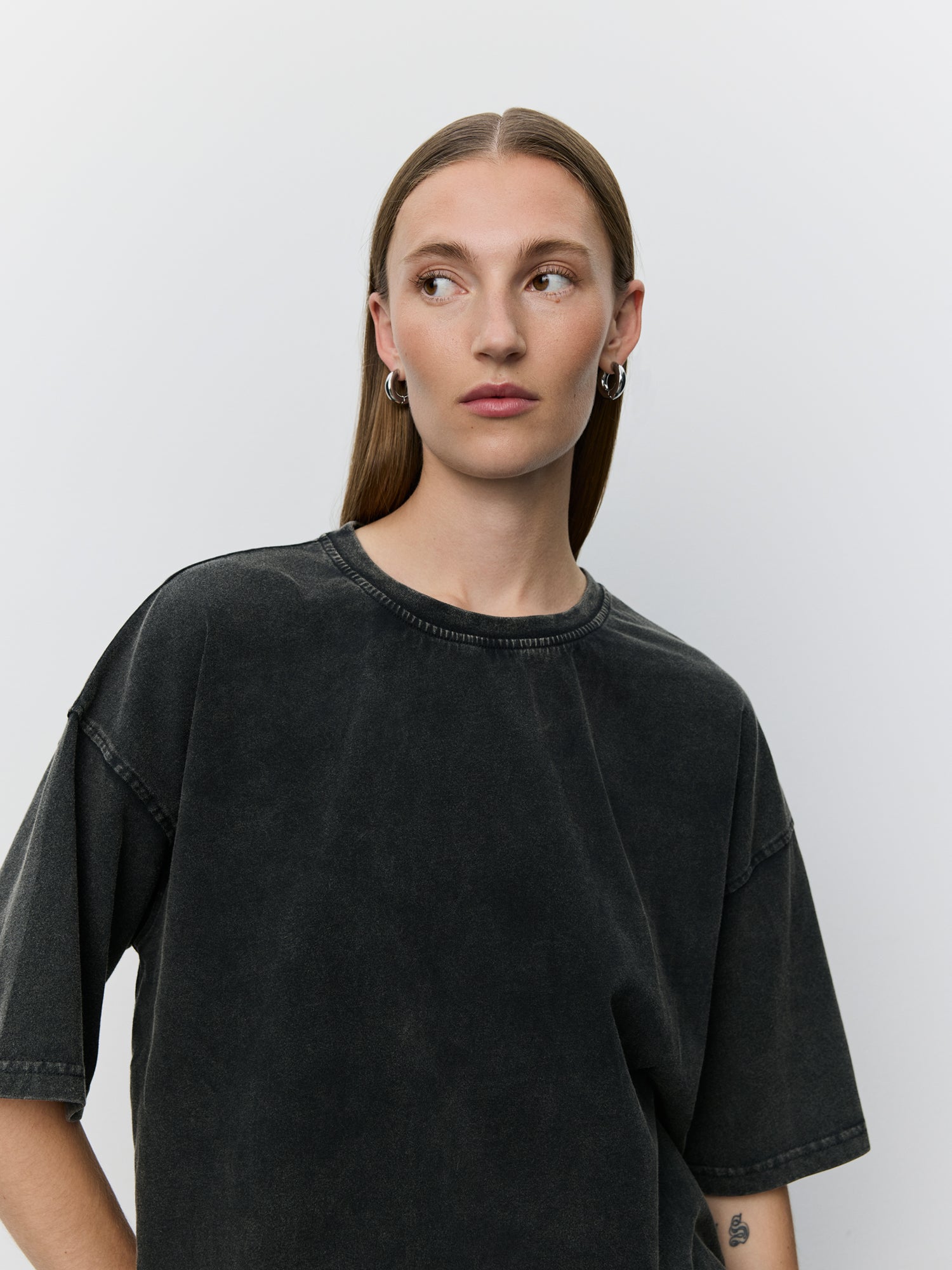 sofie-schnoor-women-verasw-t-shirt-schwarz-print image 5
