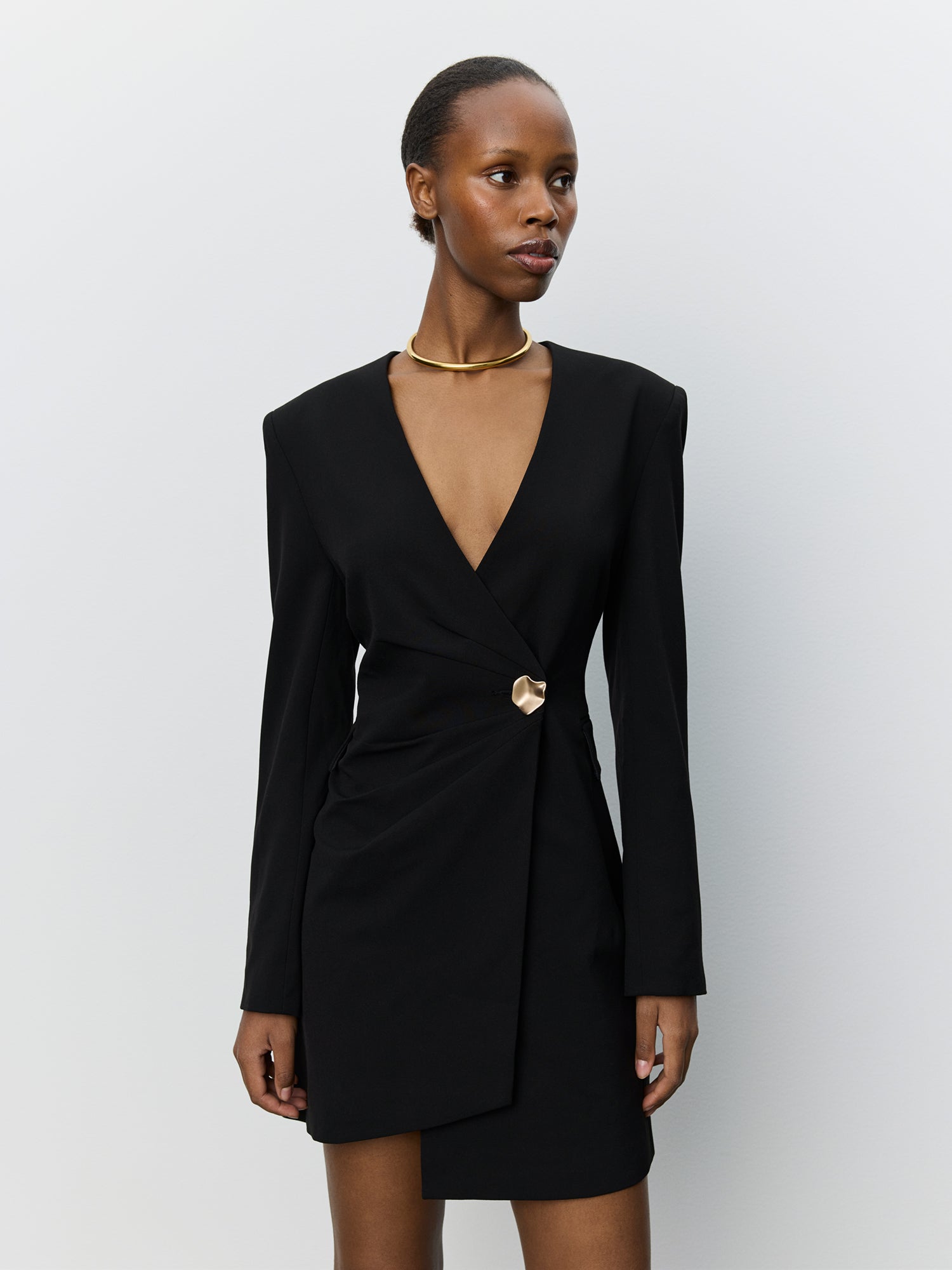 sofie-schnoor-women-amirasw-mini-wickelkleid-schwarz-asymmetrisch image 5