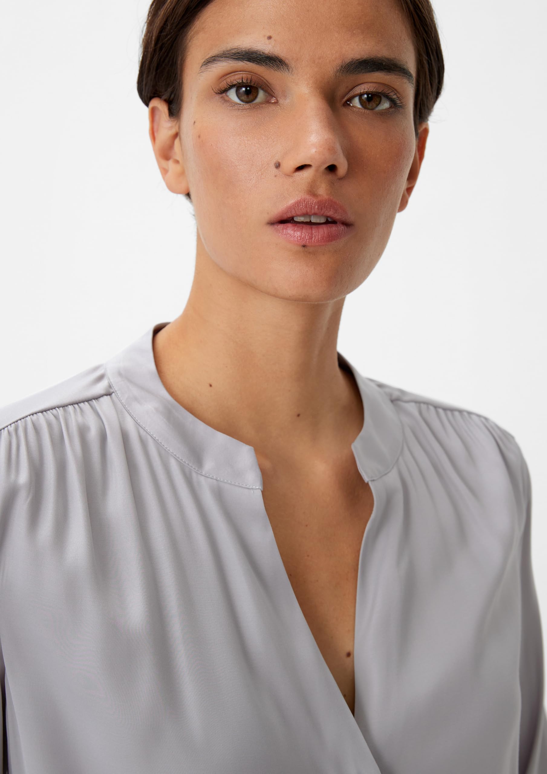 comma-blouses-2138395-bluse-satin-lavendel image 3