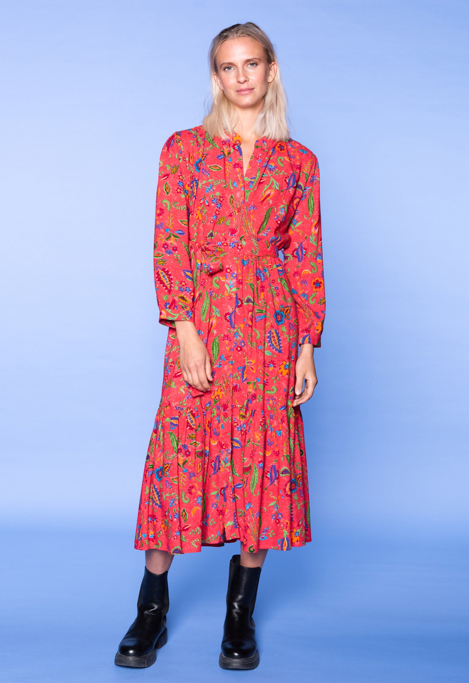 moshiki-dress-i-101-s26dress-pr3-kleid-mit-g-rtel-upcycled-rayon image 3