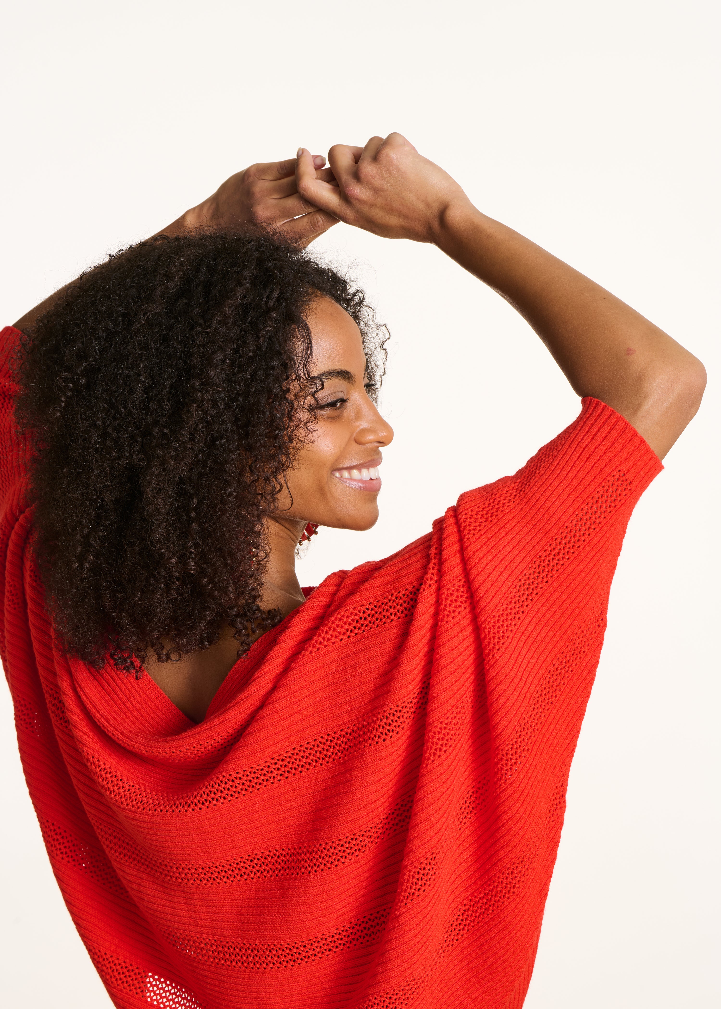 la-f-e-marabout-e-fartac-pullover-cape-rot-kurz image 5