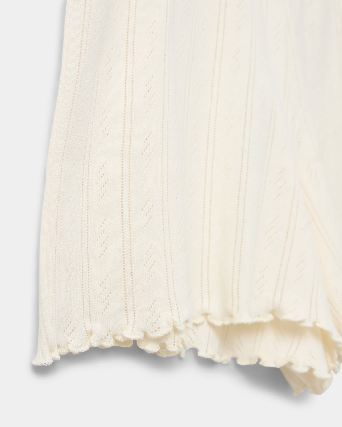 sofie-schnoor-young-haselsy-shorts-off-white-bio-baumwolle image 4