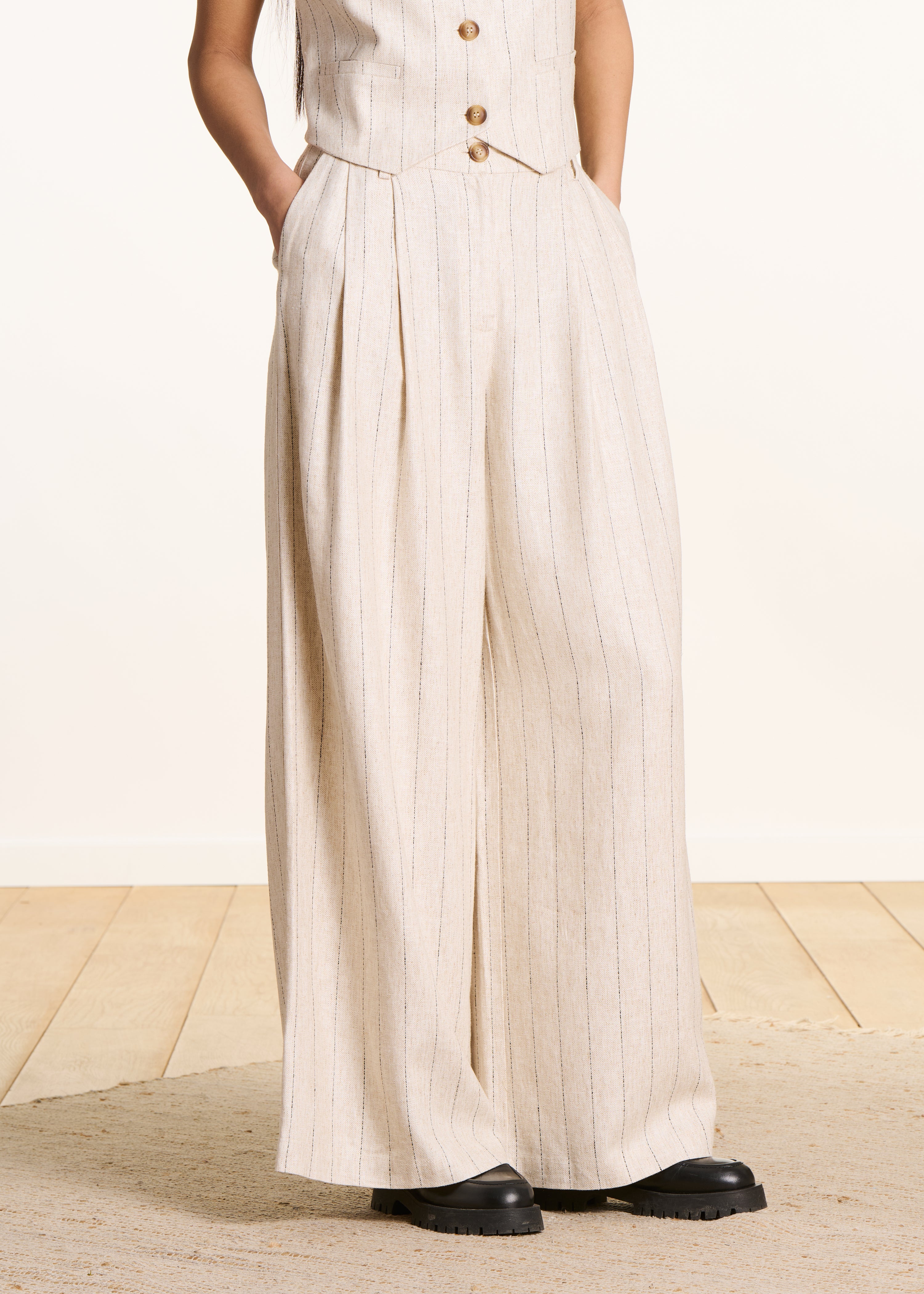 la-f-e-marabout-e-freon-hose-beige-gestreift-leinen image 2
