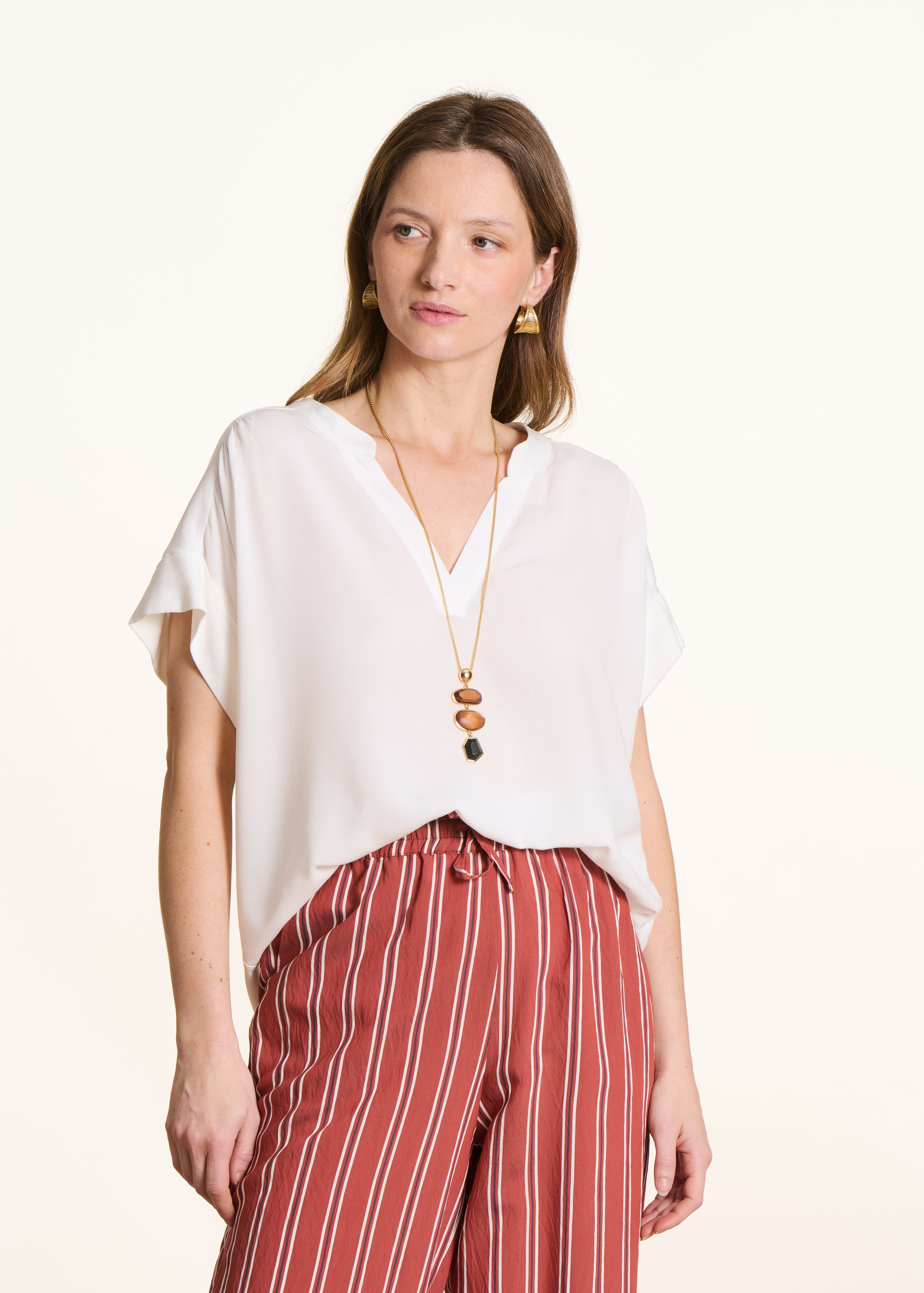 la-f-e-marabout-e-vriani-t-shirt-ecru-bi-material image 1