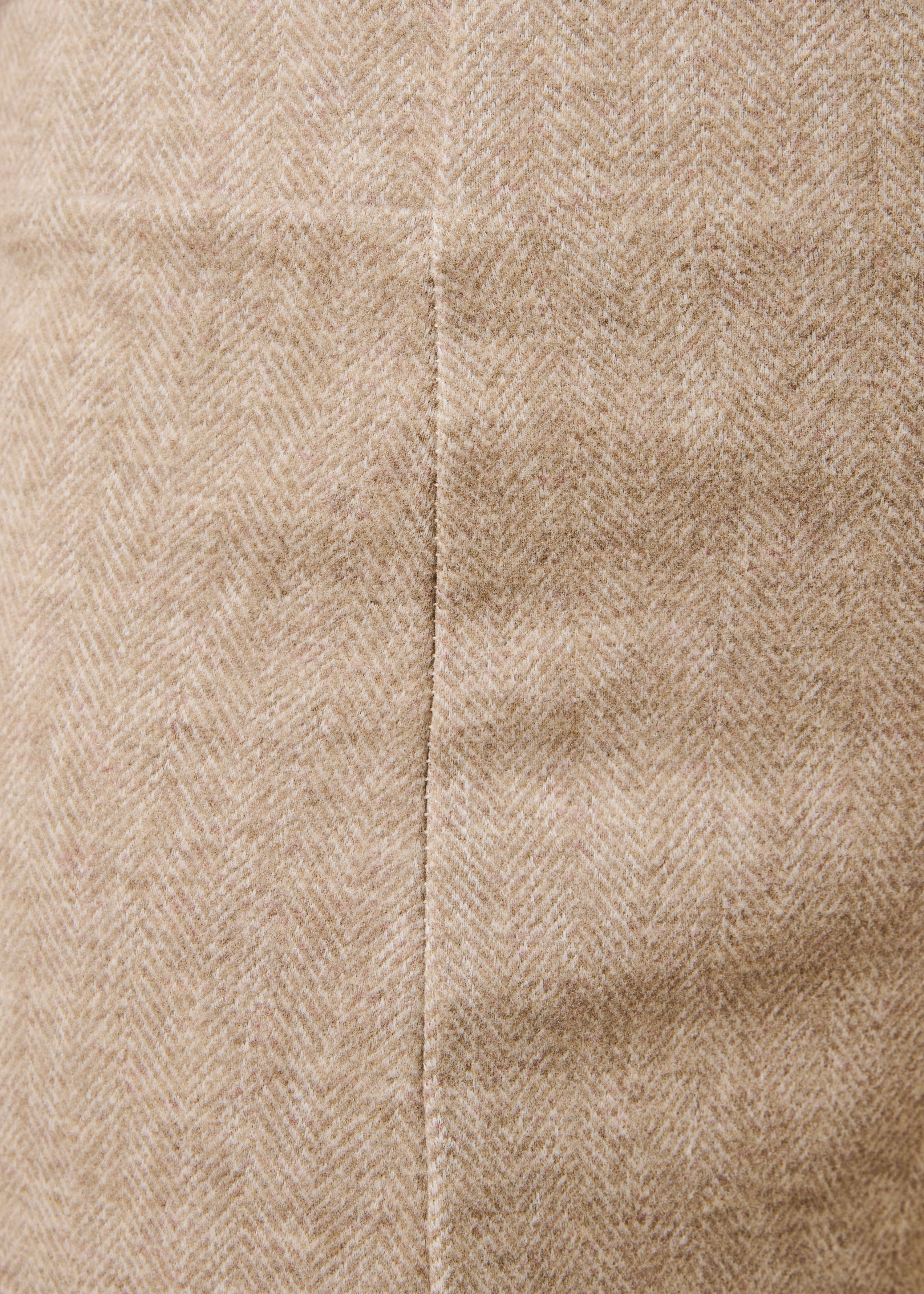la-f-e-marabout-e-emiora-hose-ecru-cropped-chevron-weites-bein image 4