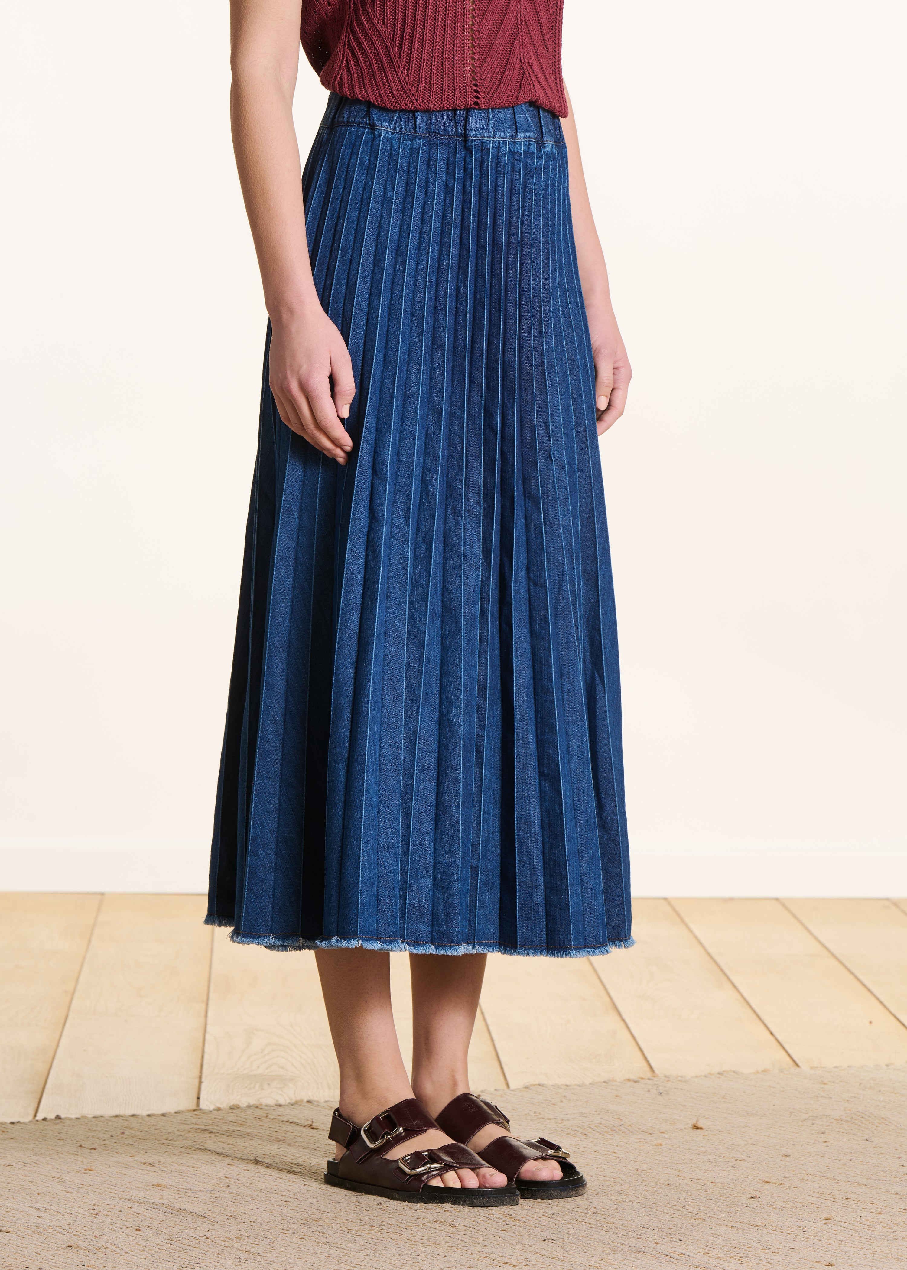 la-f-e-marabout-e-donut-jeansrock-midi-plissiert image 2