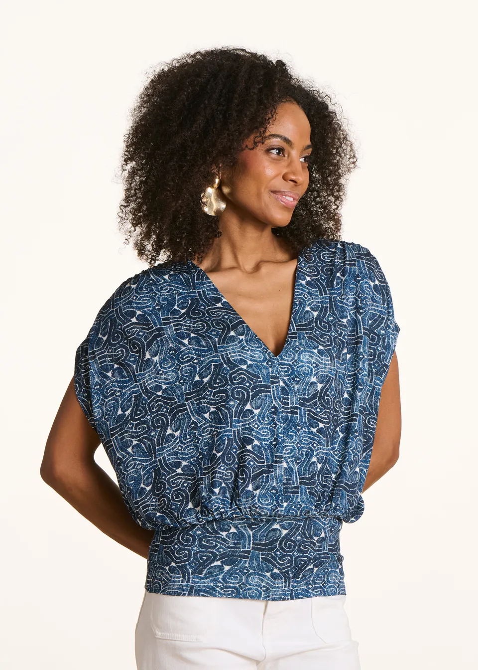 la-f-e-marabout-e-finca-t-shirt-blau-v-ausschnitt image 1