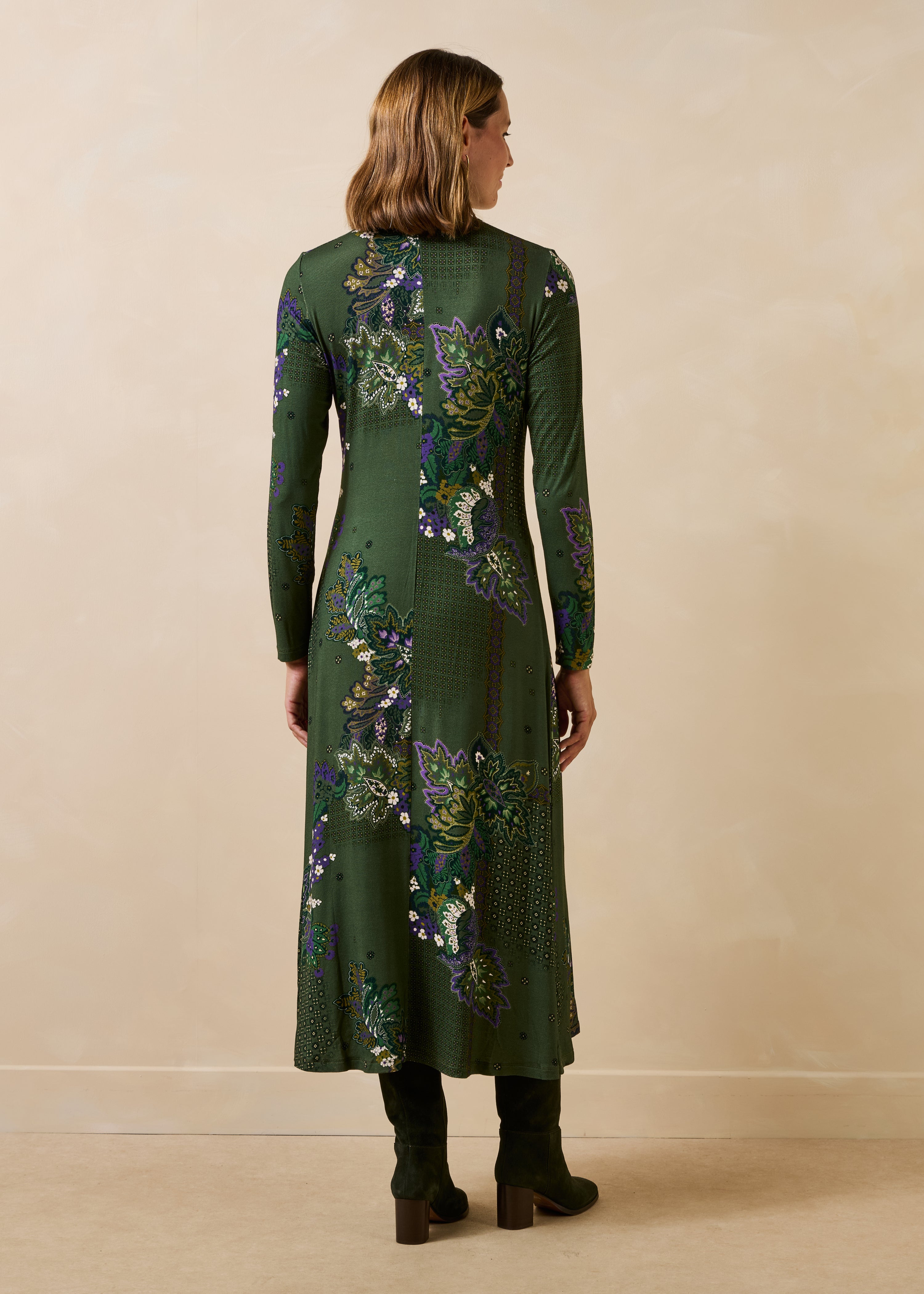 la-f-e-marabout-e-etrusk-maxikleid-gr-n-jersey-gemustert image 3