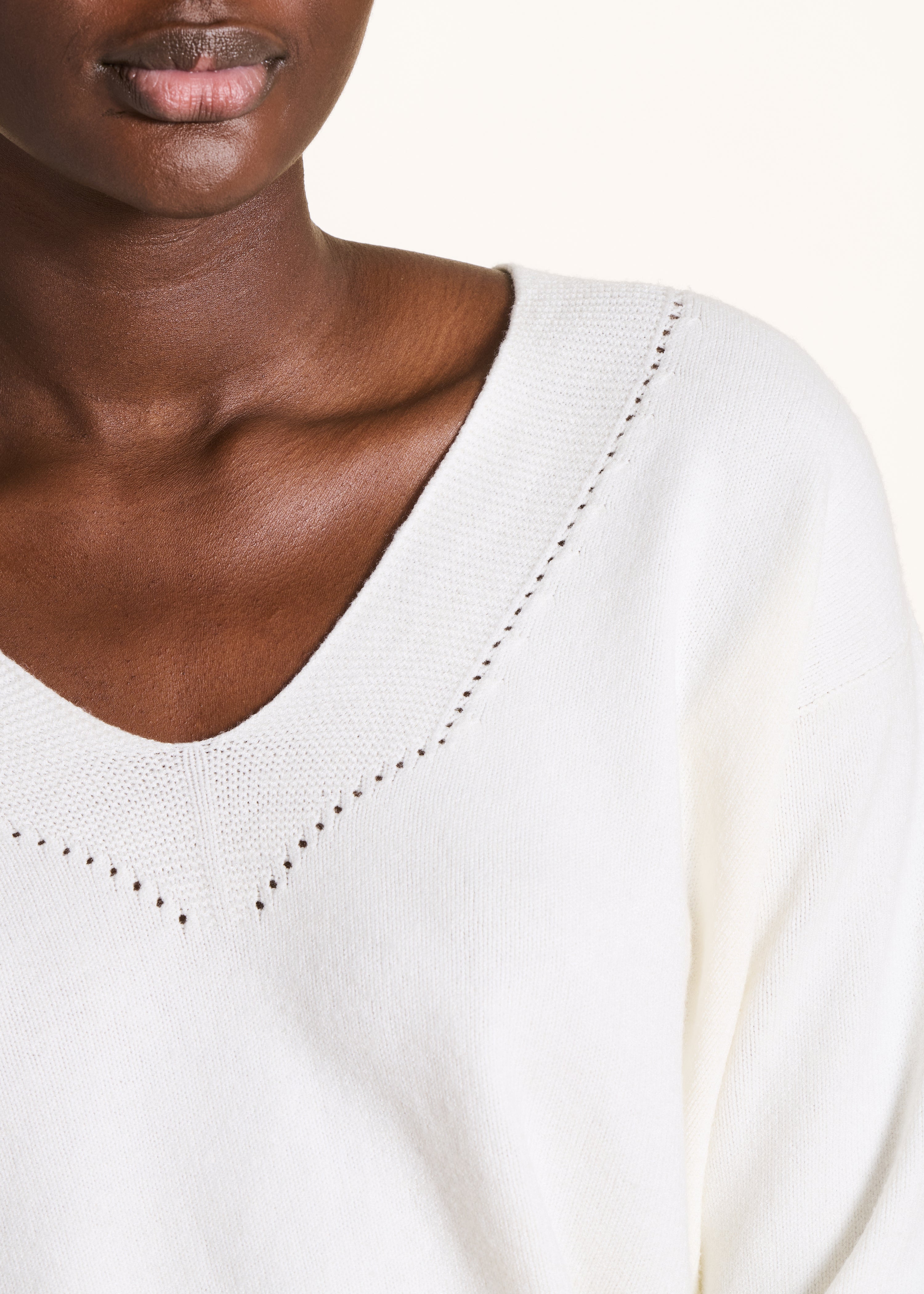 la-f-e-marabout-e-zolara-pullover-ecru-v-ausschnitt-wollmix image 5