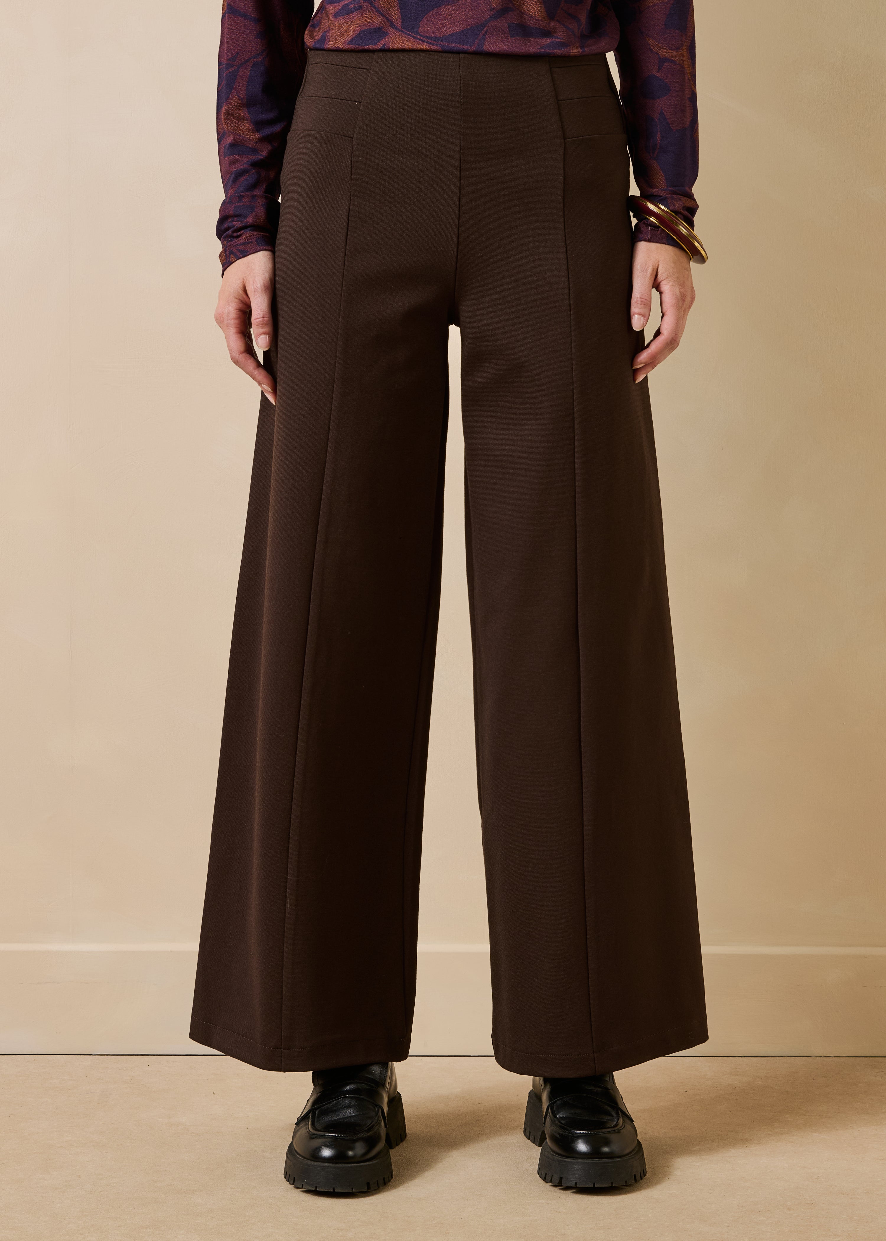 la-f-e-marabout-e-emiora-hose-braun-cropped-weit image 2