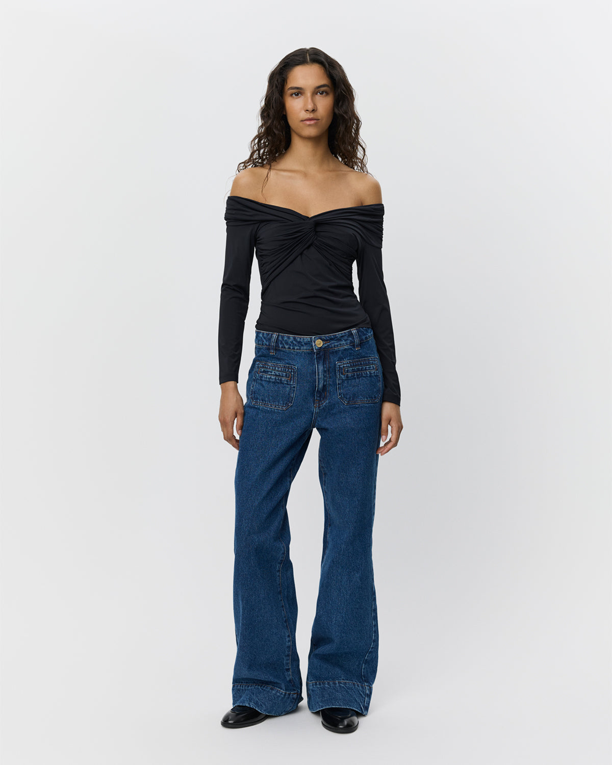 sofie-schnoor-women-jesssw-bluse-schwarz image 2