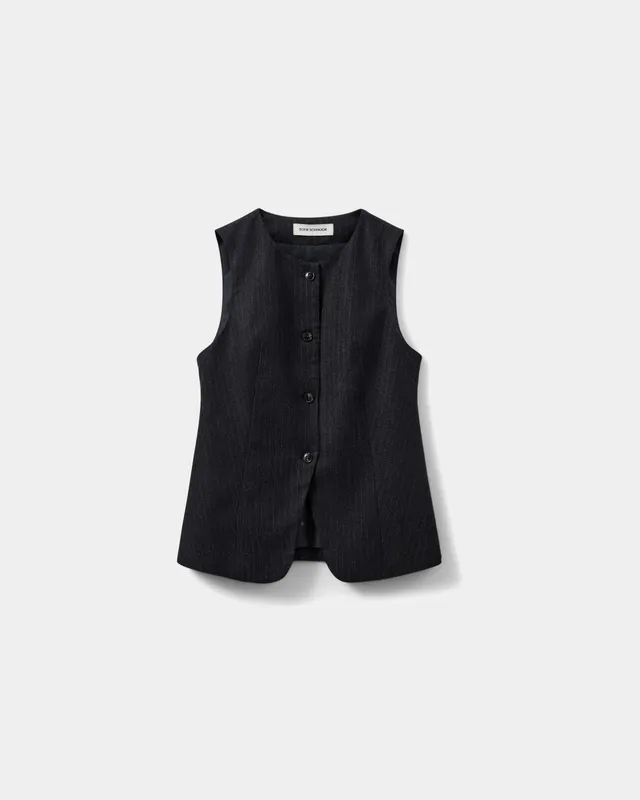 sofie-schnoor-women-merthasw-weste-schwarz-nadelstreifen image 1
