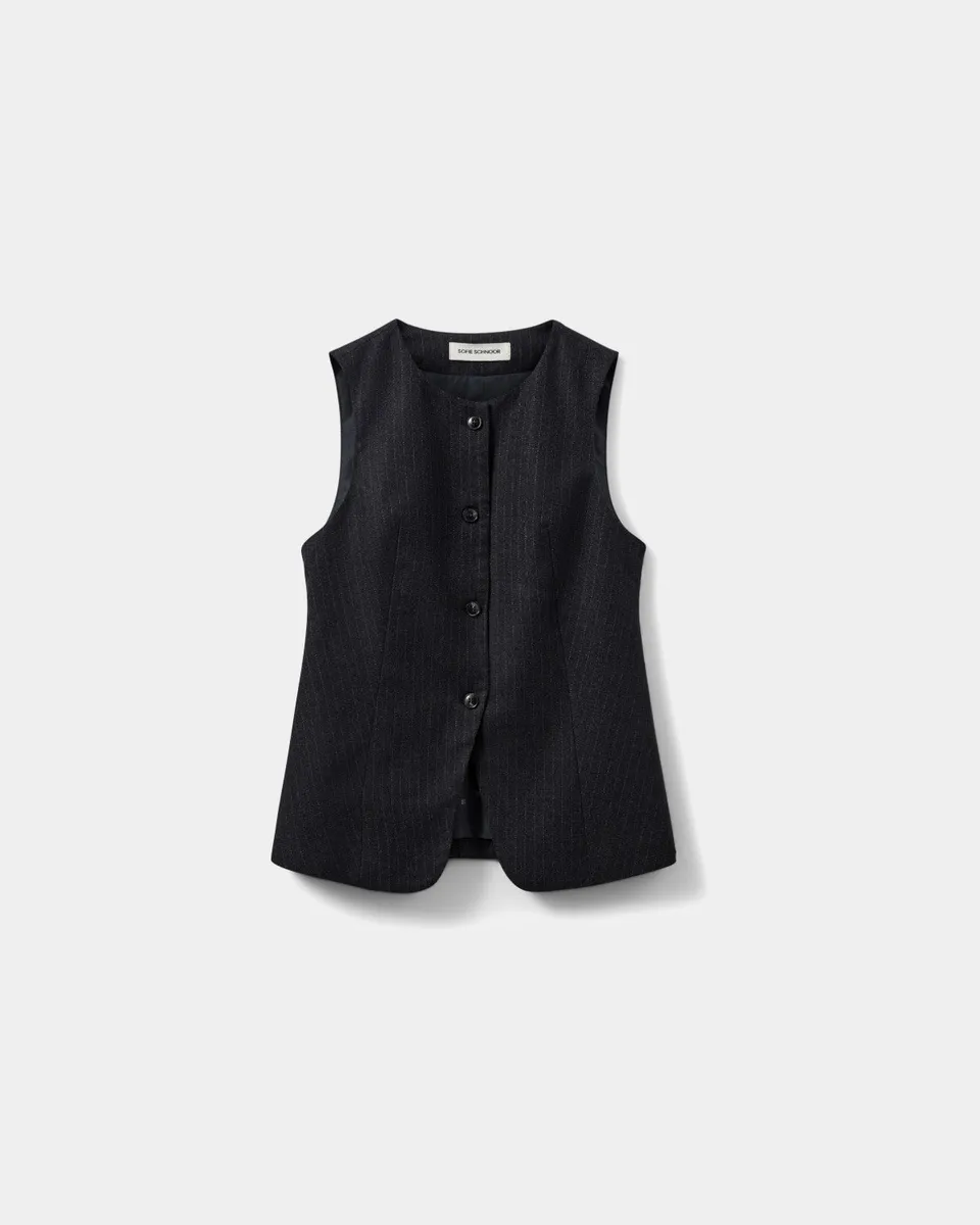 sofie-schnoor-women-merthasw-weste-schwarz-nadelstreifen image 1