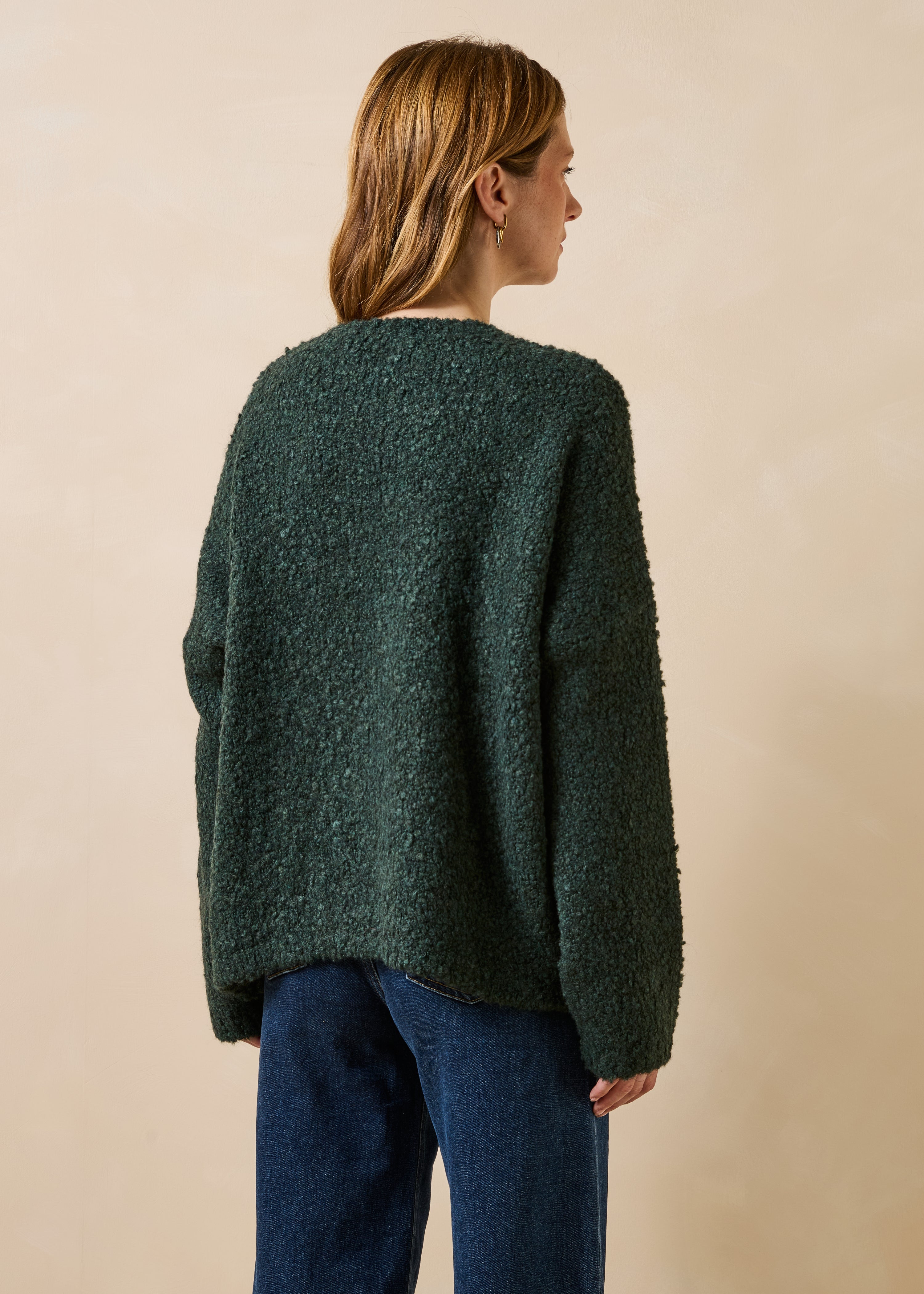 la-f-e-marabout-e-tresia-pullover-gr-n-boucl-wolle-alpaka image 3