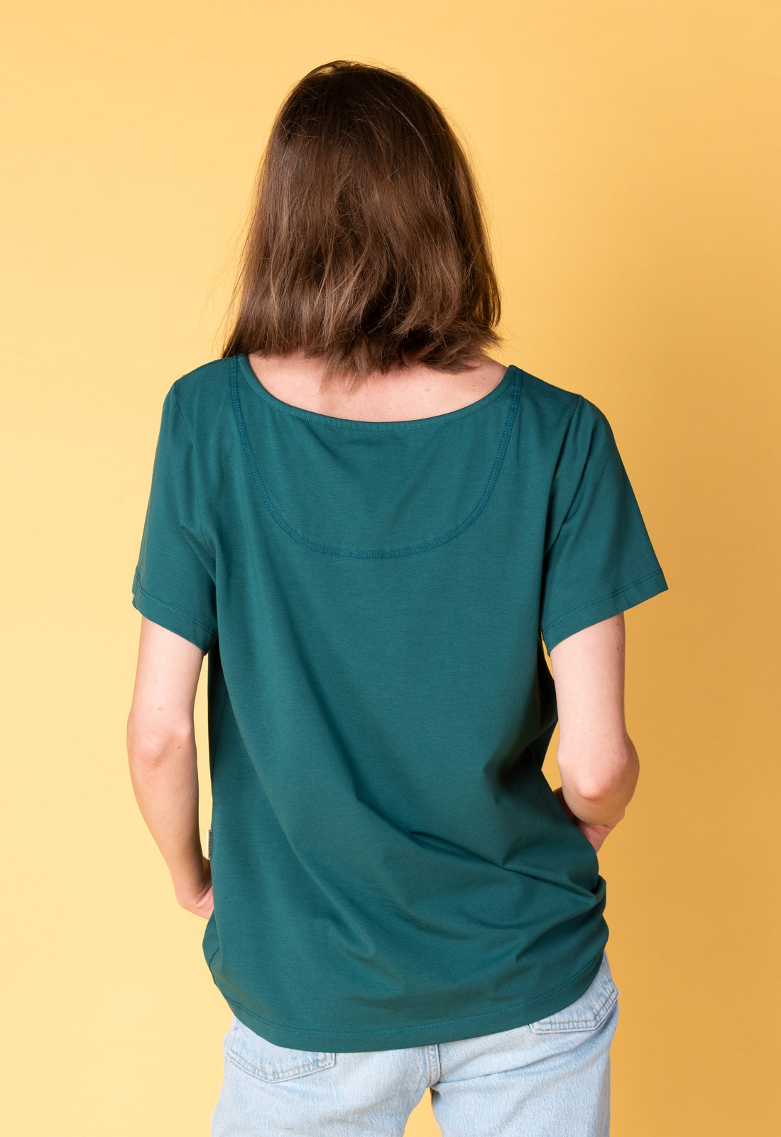 moshiki-s25top-g2-t-shirt-bio-baumwolle-v-ausschnitt-emerald image 4