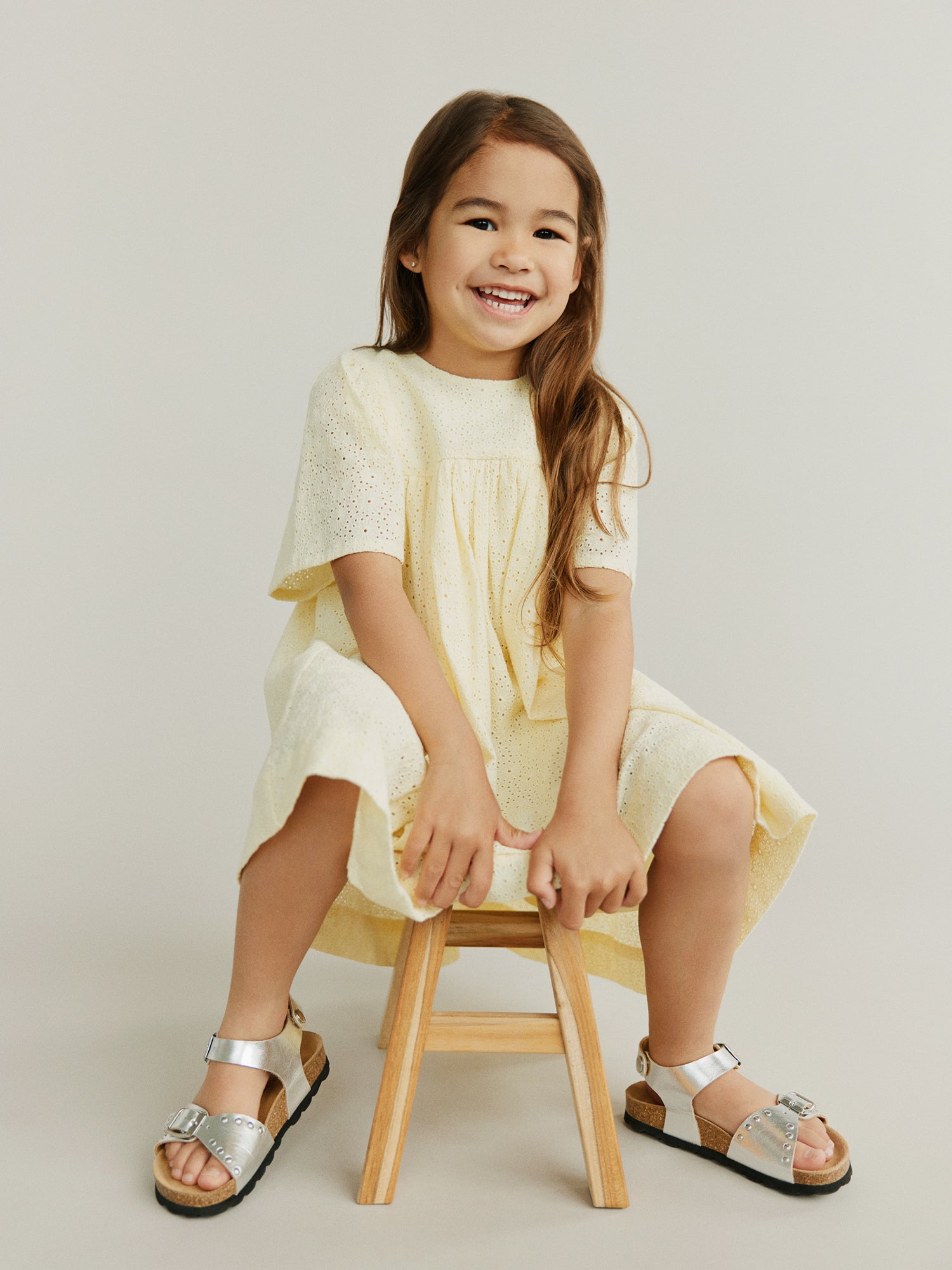 sofie-schnoor-kids-lissiekb-kleid-butter-yellow-gr-110-baumwolle image 3