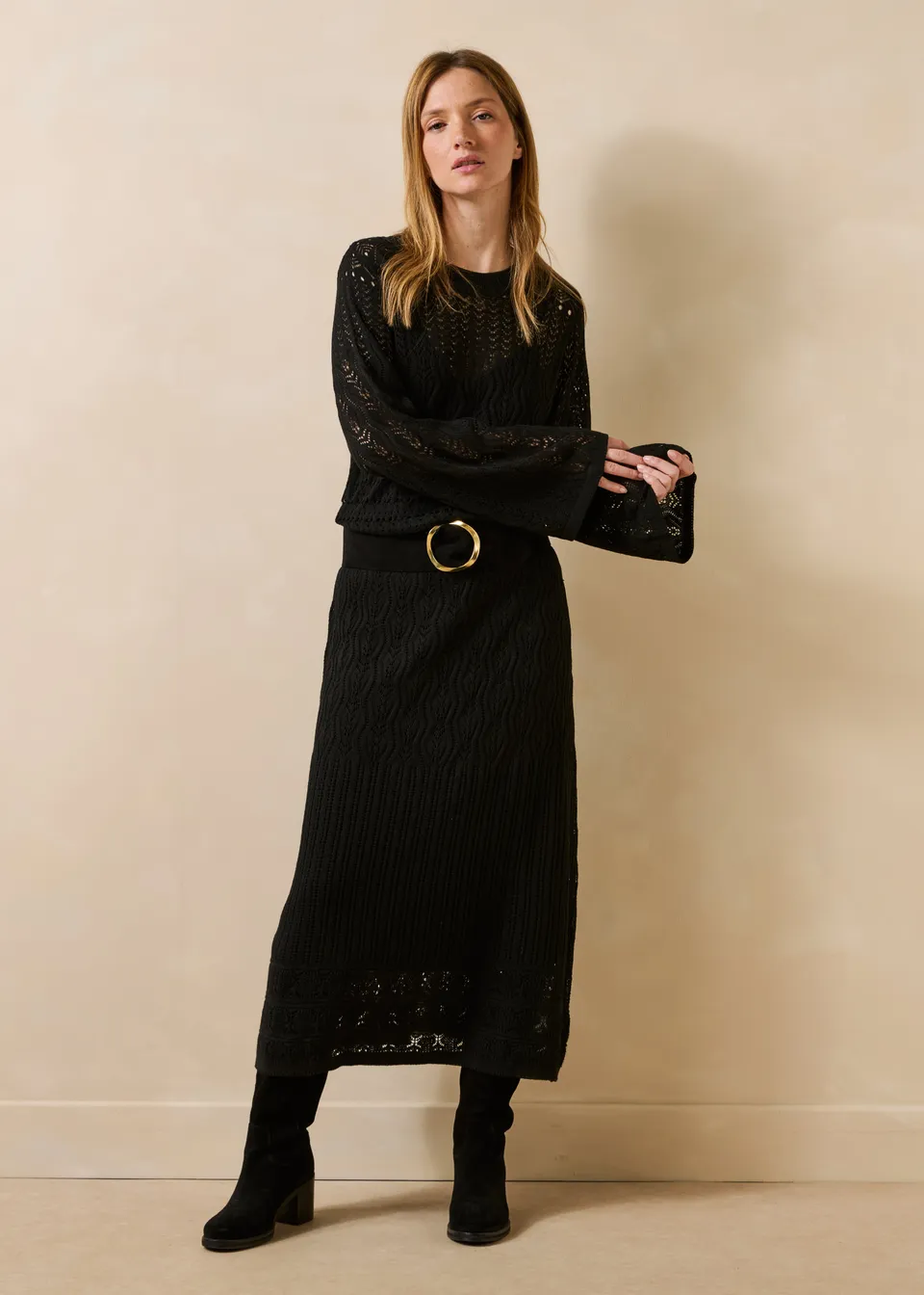 la-f-e-marabout-e-galia-midikleid-schwarz-lochstrick image 1