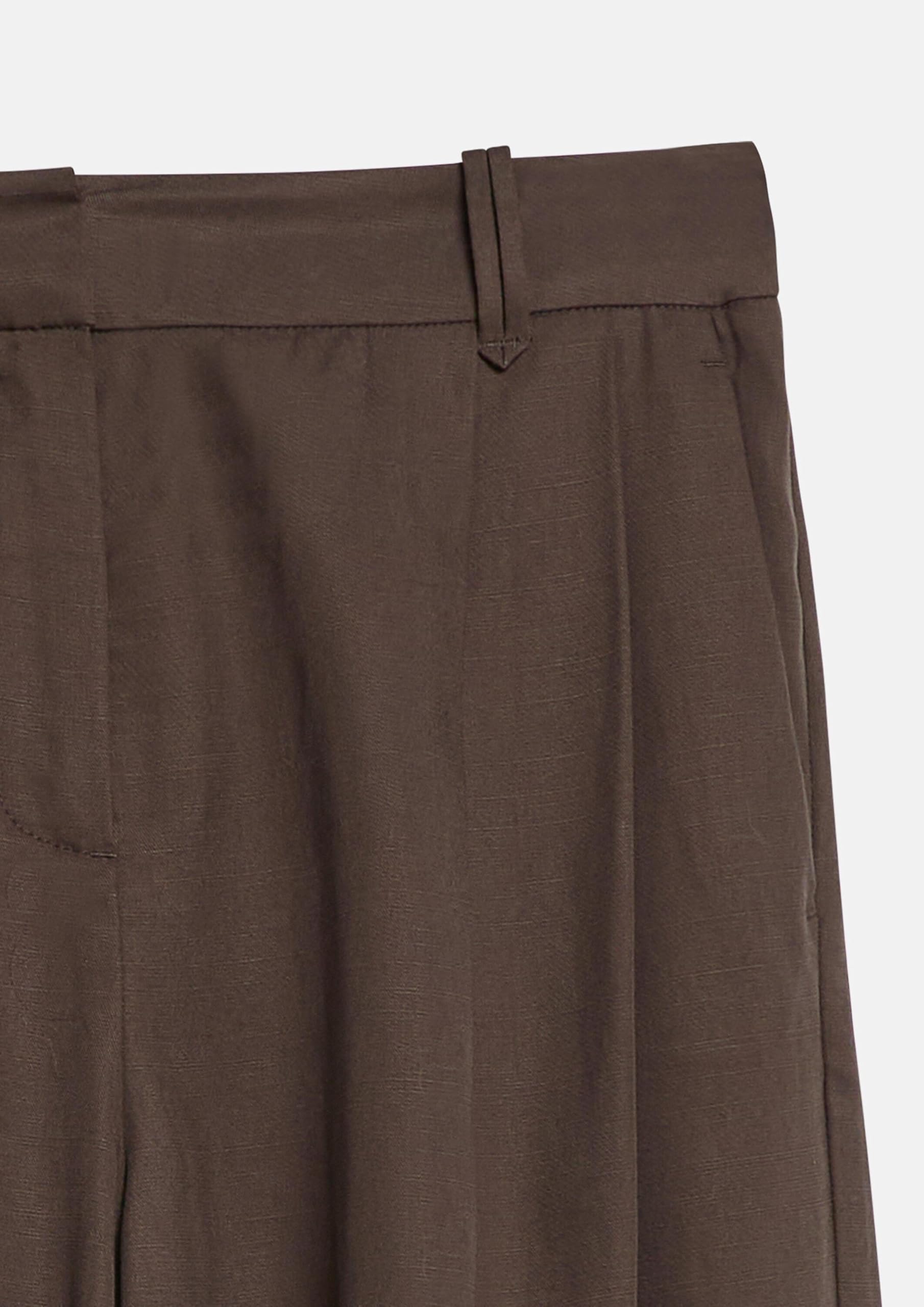 comma-trousers-shorts-lyocell-leinen-flie-end-tailored image 6