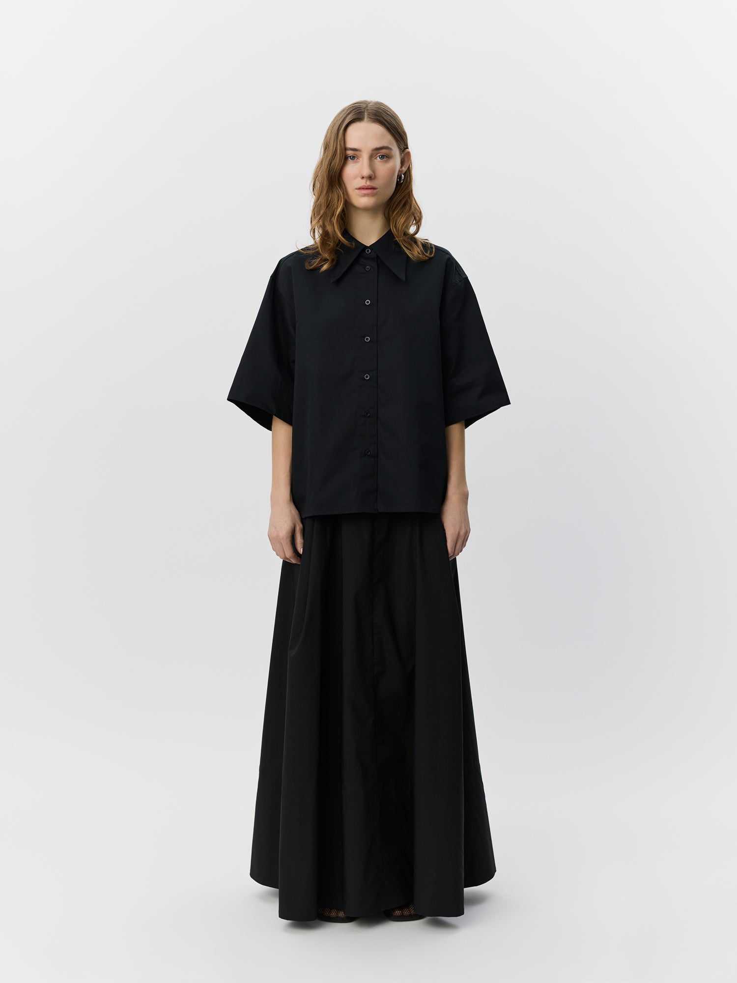 sofie-schnoor-women-harveysw-kurzarm-hemd-schwarz-baumwolle image 2