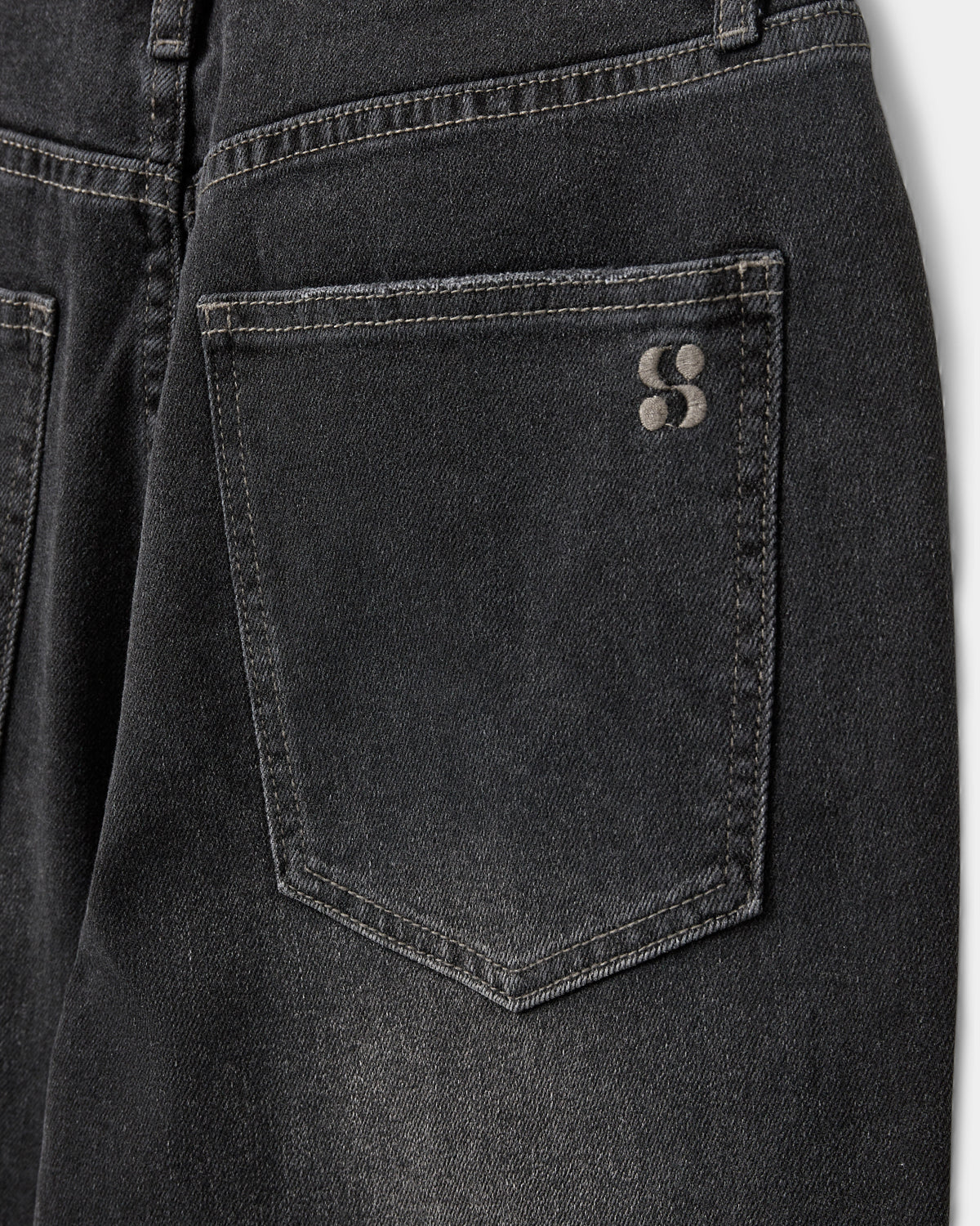 sofie-schnoor-women-parissw-jeans-straight-washed-black image 7