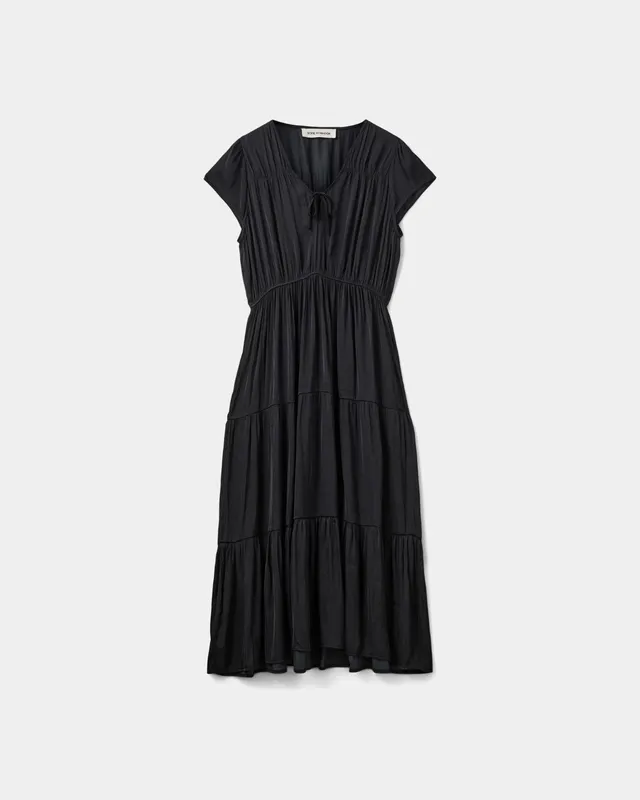 sofie-schnoor-women-jannesw-maxikleid-schwarz-lagenlook image 1