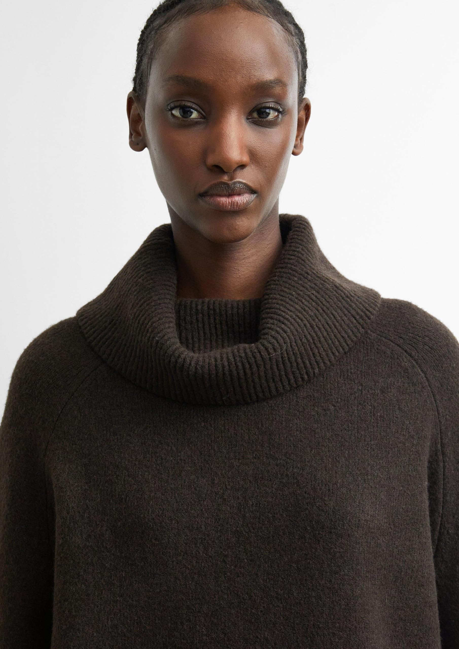 comma-poncho-pullover-rollkragen-loose-fit-beige image 5