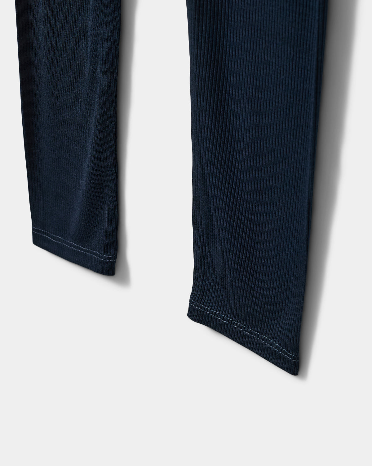 sofie-schnoor-kids-nalinesb-leggings-navy-viskose image 5