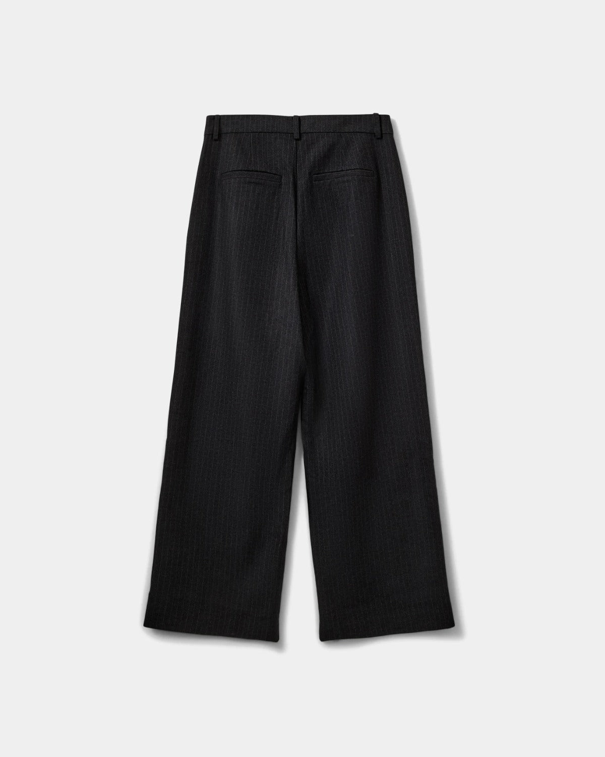 sofie-schnoor-women-nathaliasw-hose-schwarz-nadelstreifen image 6