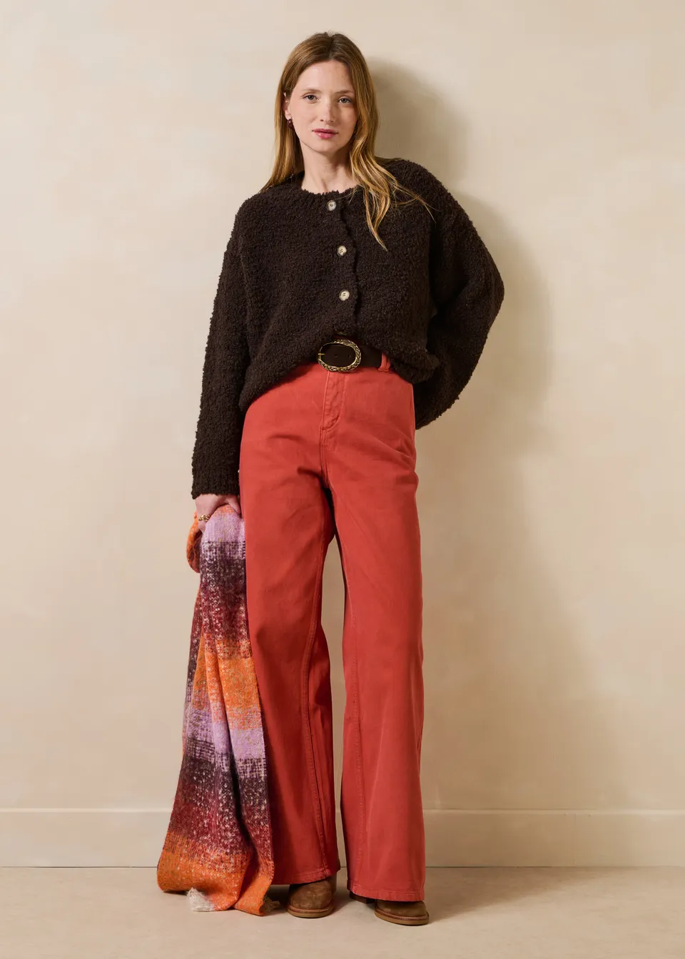 la-f-e-marabout-e-gotami-strickjacke-boucl-braun image 1