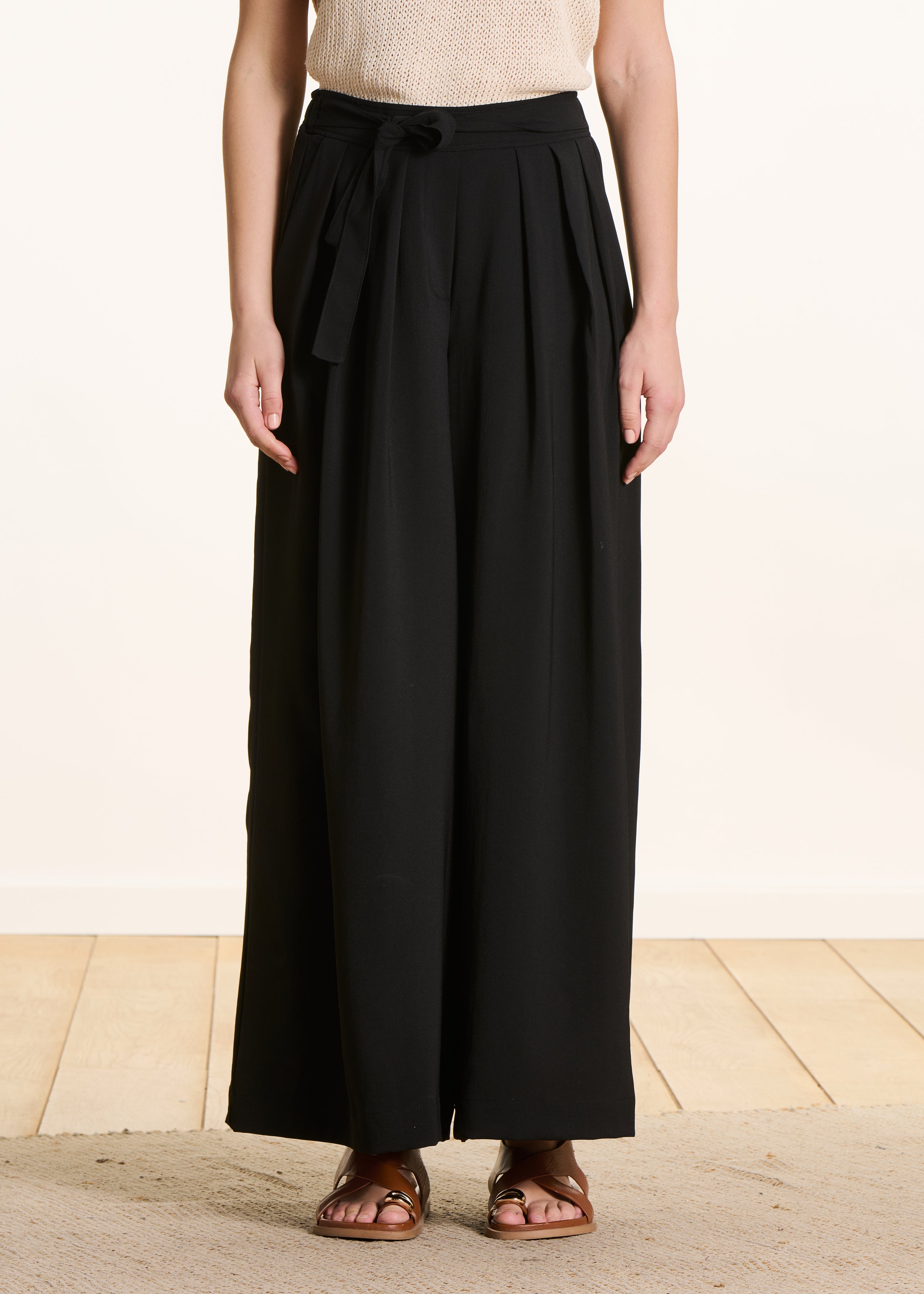 la-f-e-marabout-e-espo-hose-schwarz-weit-bindeg-rtel image 2