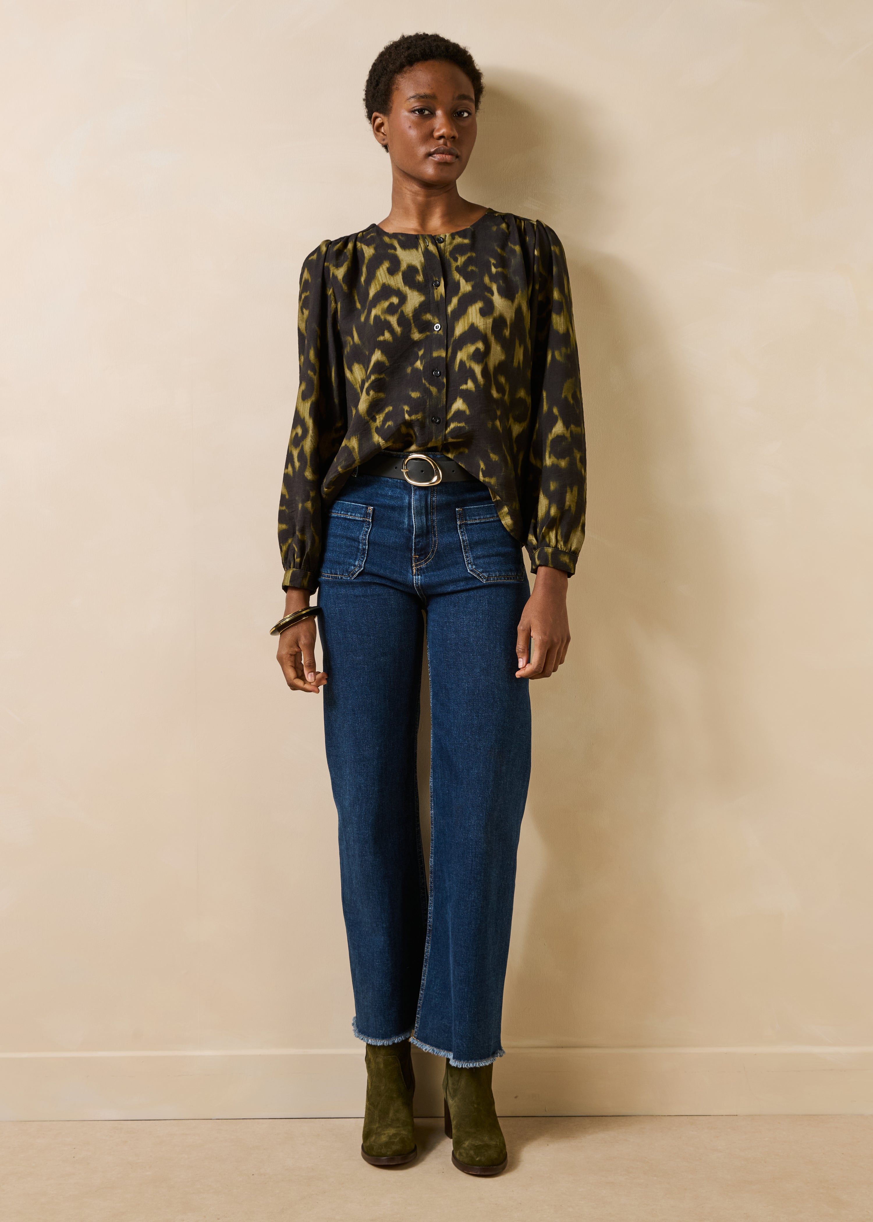la-f-e-marabout-e-rilana-bluse-kaki-viskose-cr-pe-langarm image 2
