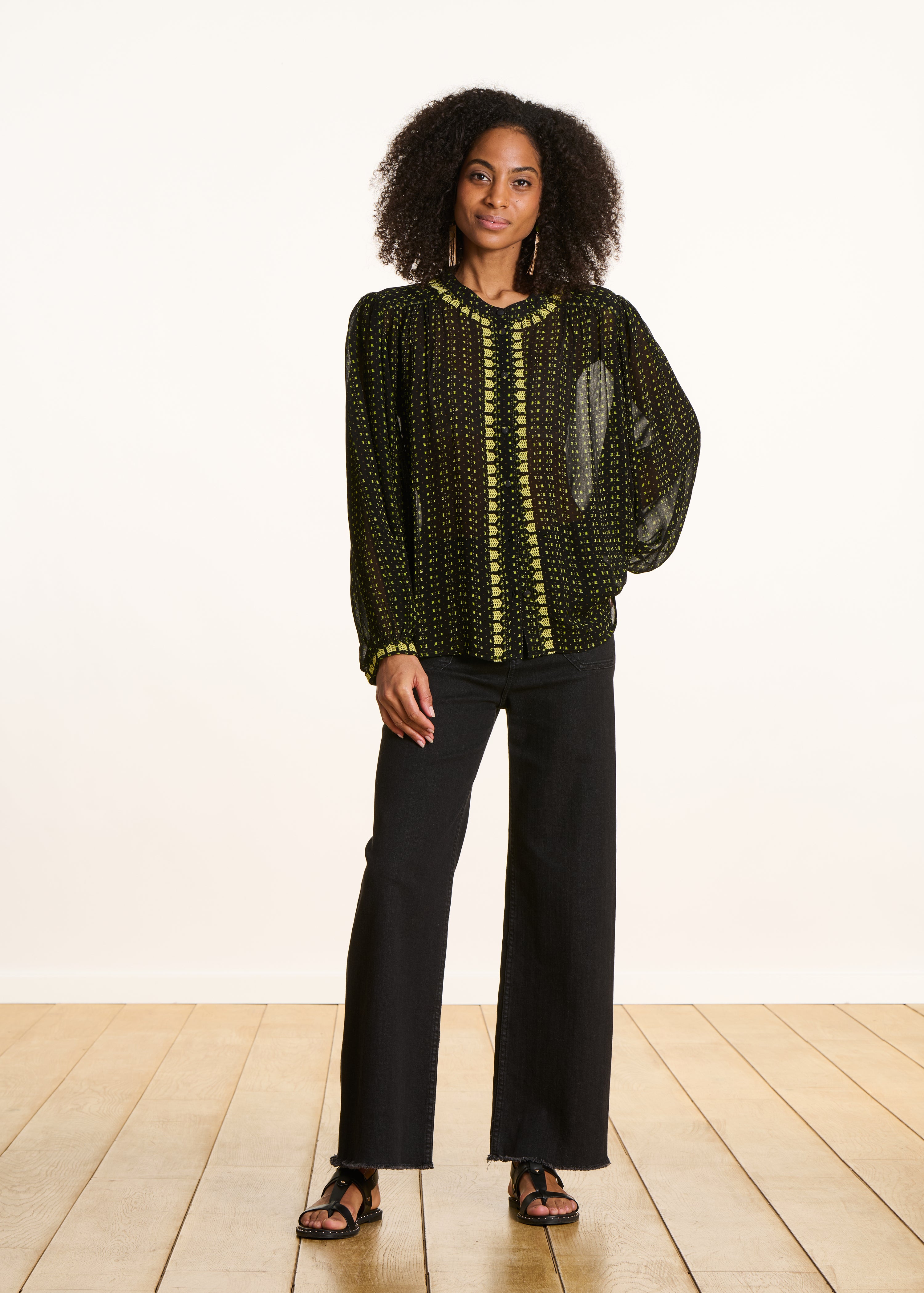la-f-e-marabout-e-fowina-bluse-damen-schwarz-stickerei image 3