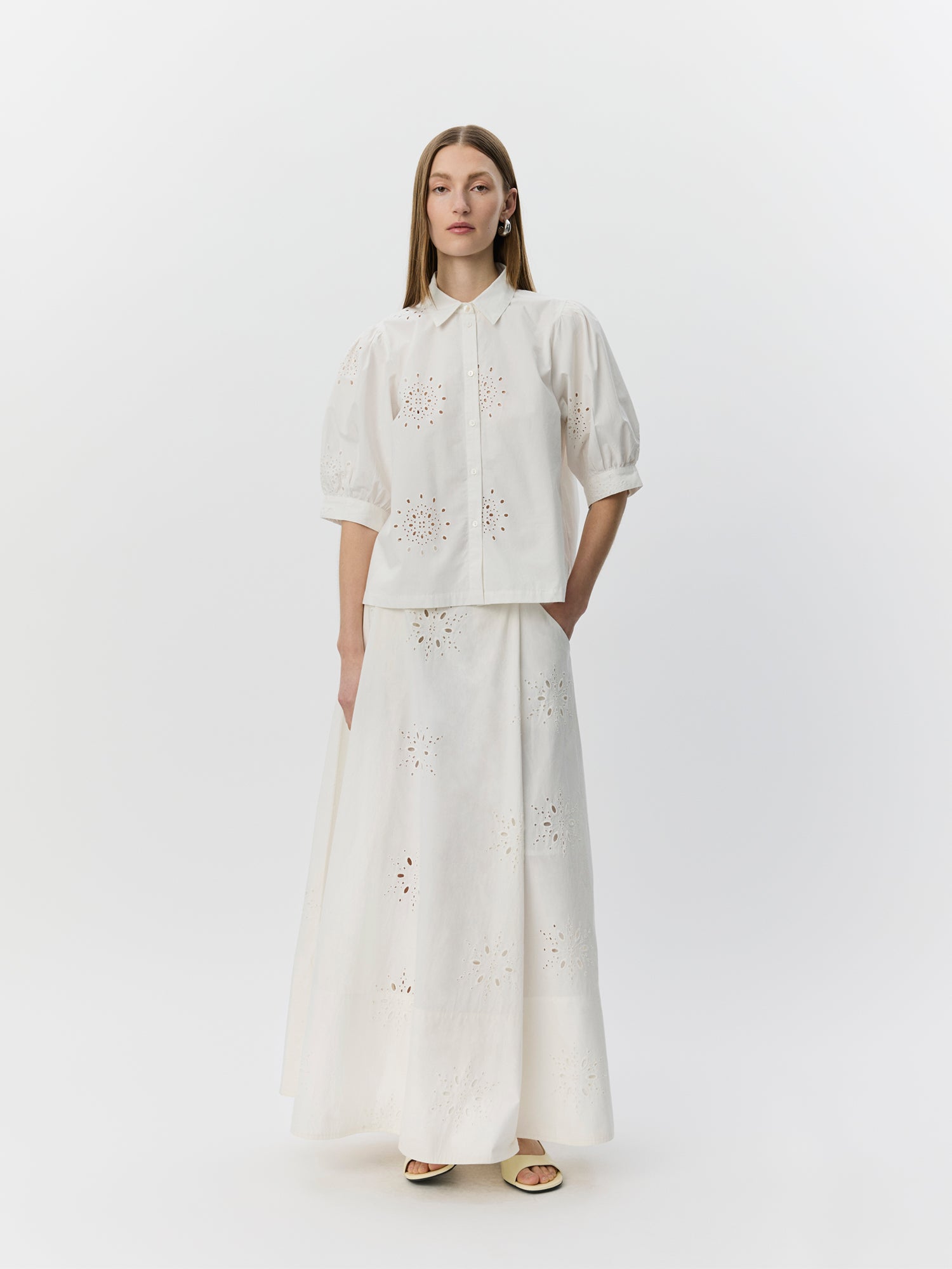 sofie-schnoor-women-noorsw-maxirock-snow-white-broderie-a-linie image 2