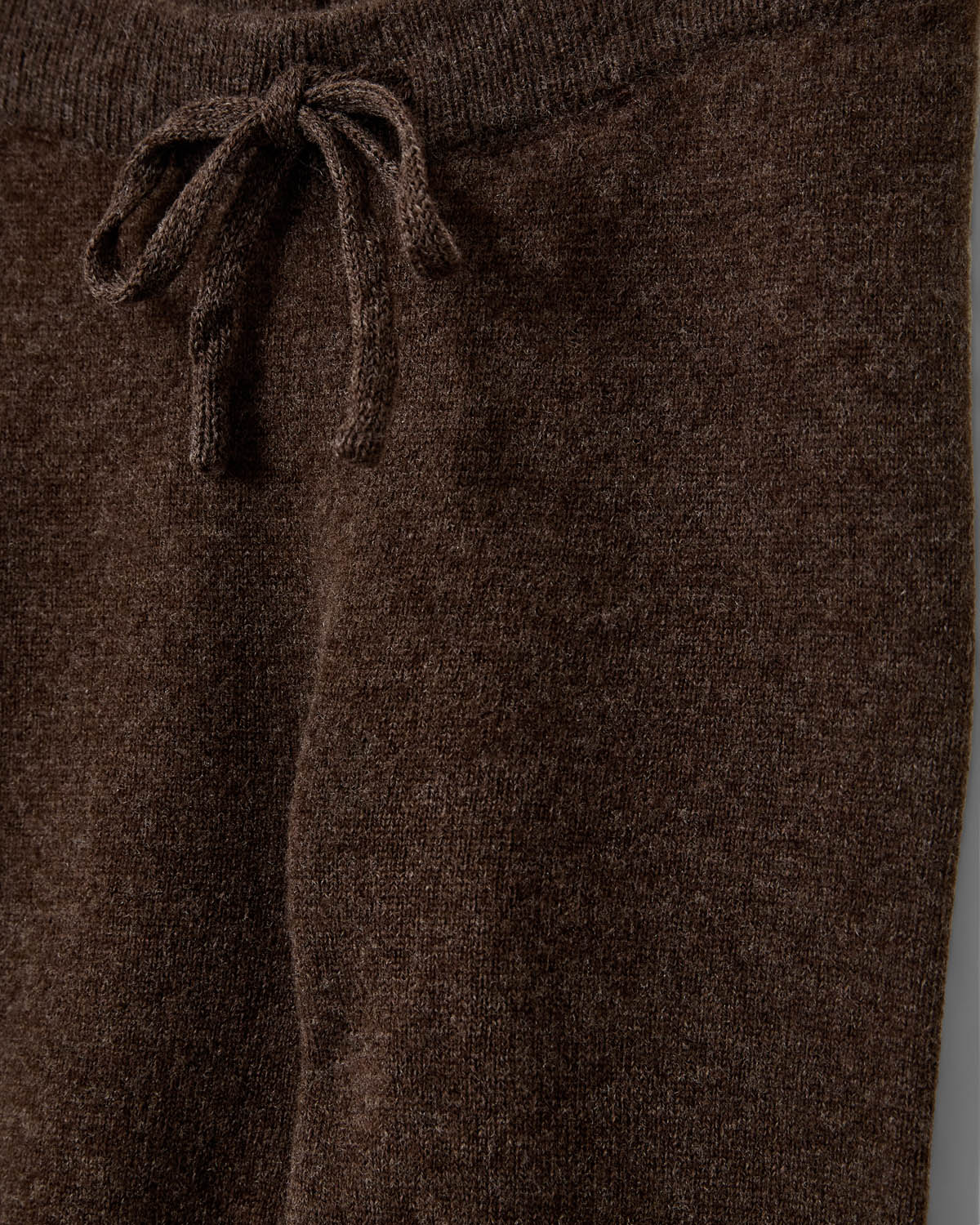 sofie-schnoor-lulusb-hose-baby-wolle-brown-fudge image 3
