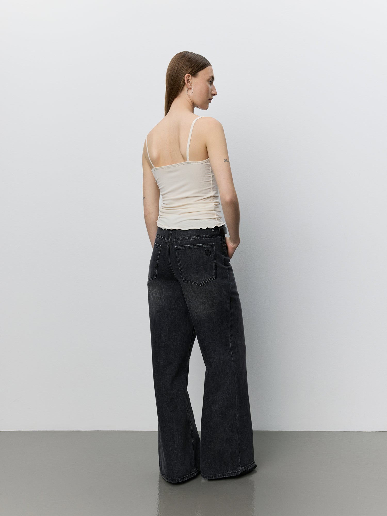 sofie-schnoor-women-danillasw-top-off-white-spitze image 4