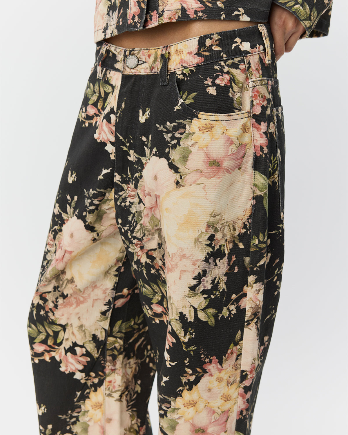 sofie-schnoor-women-havanasw-s261126-jeans-flower-mix image 5