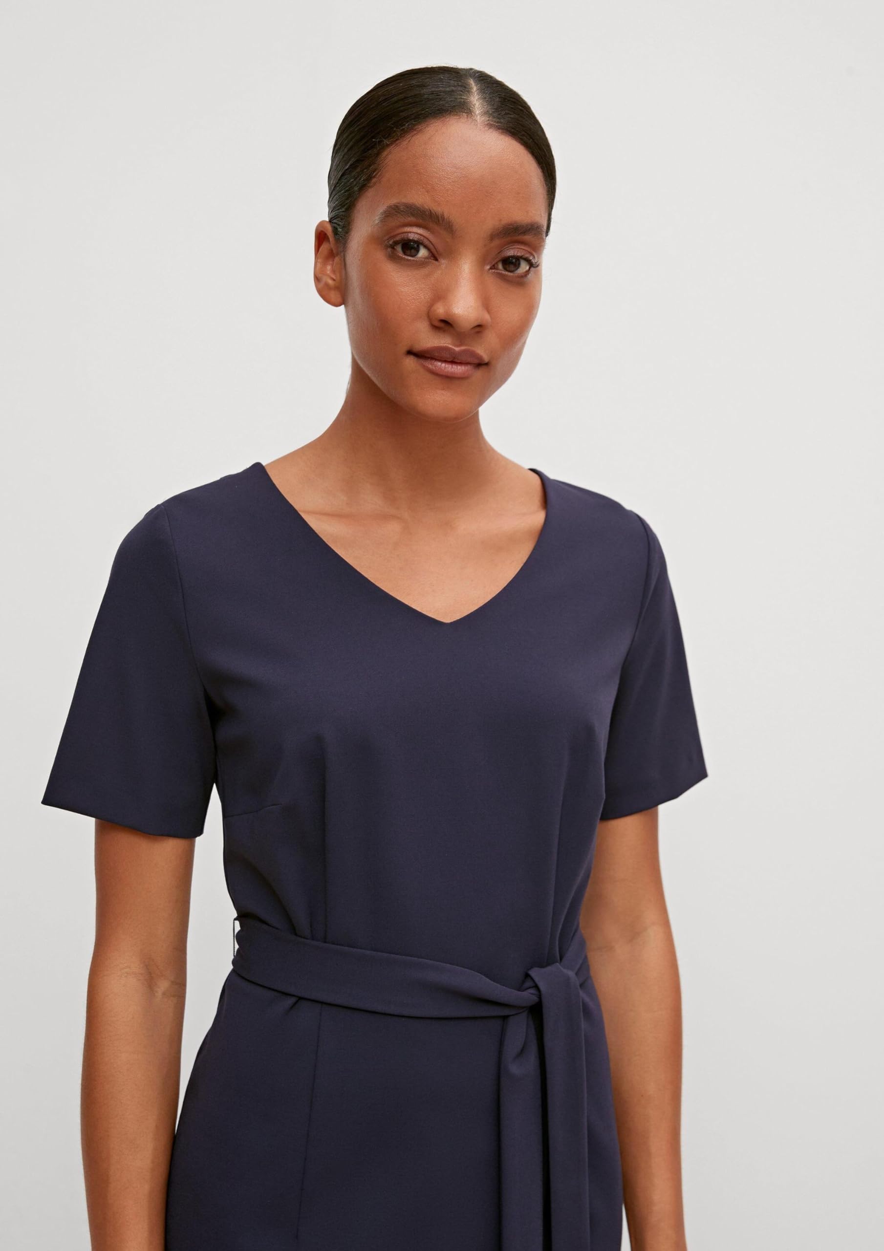 comma-etuikleid-v-ausschnitt-navy-5976-gr-40 image 3