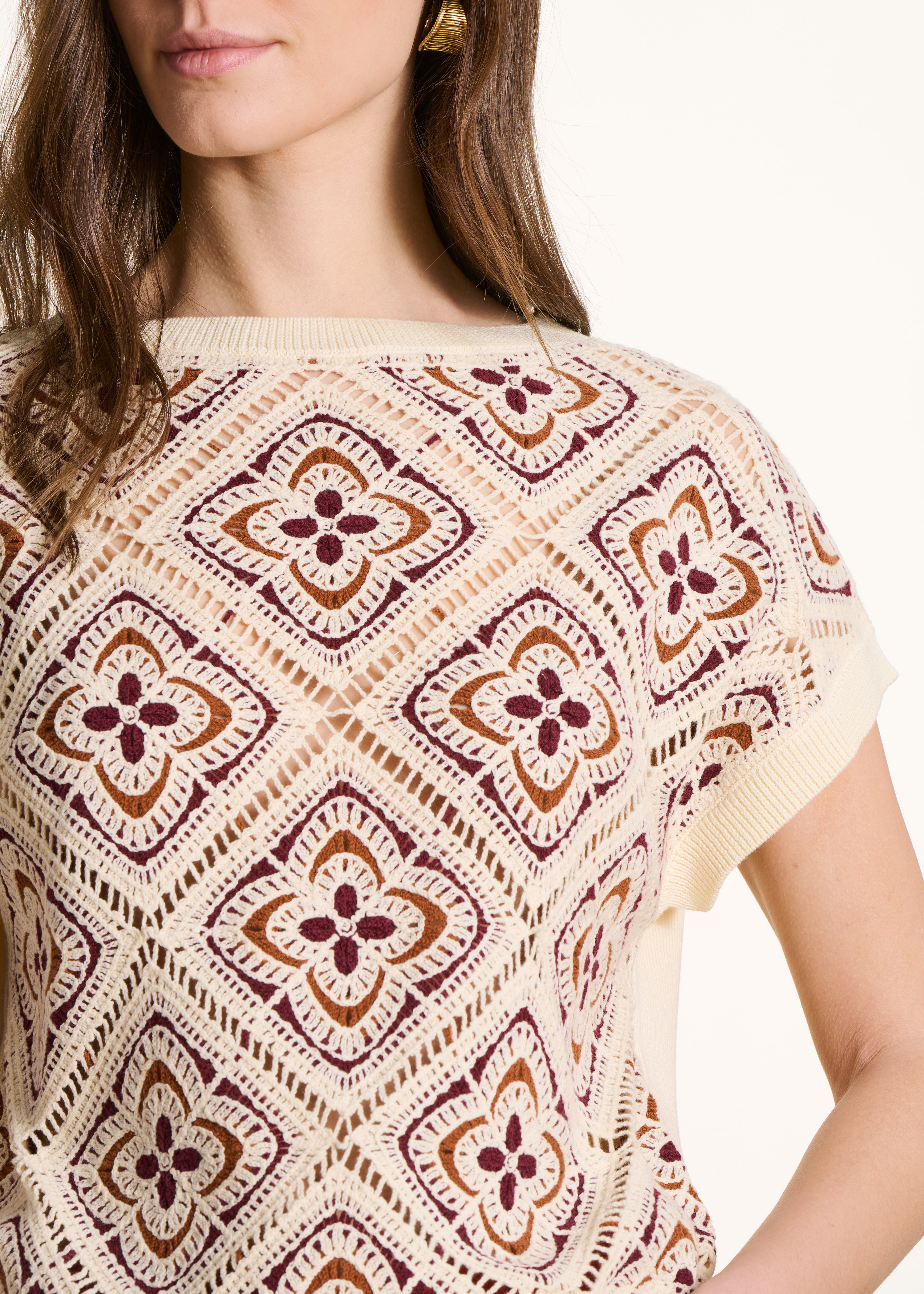 la-f-e-marabout-e-fujia-h-kelpullover-ecru-braun-kurzarm image 6