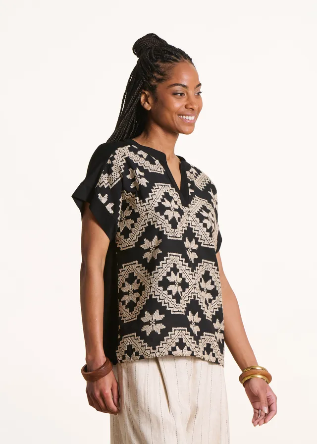 la-f-e-marabout-e-friani-t-shirt-oversize-schwarz-ecru image 1